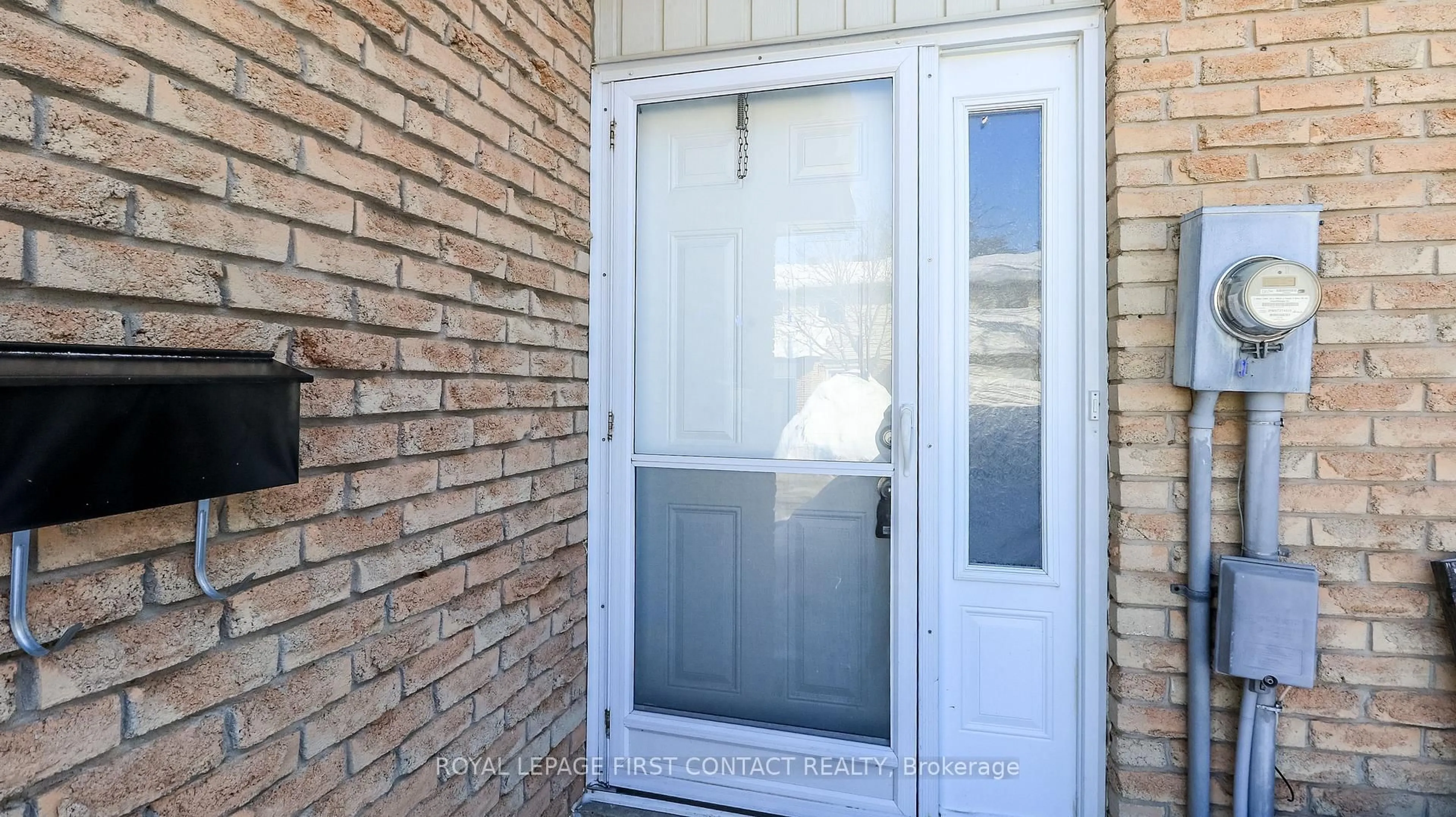Indoor entryway for 261 Rose St #Unit #10, Barrie Ontario L4M 2V3