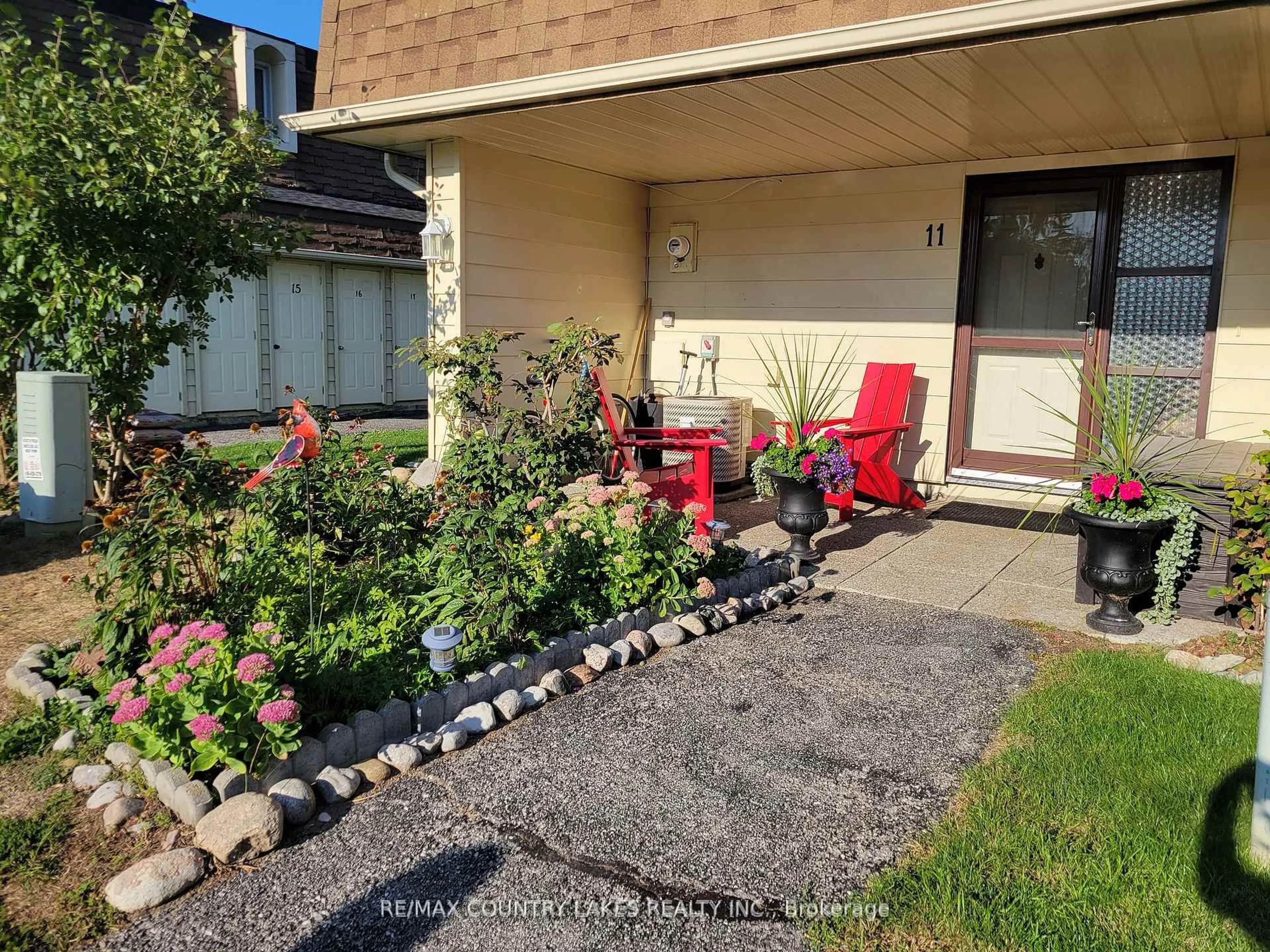 Patio, street for 4 Paradise Blvd #11, Ramara Ontario L0K 1B0