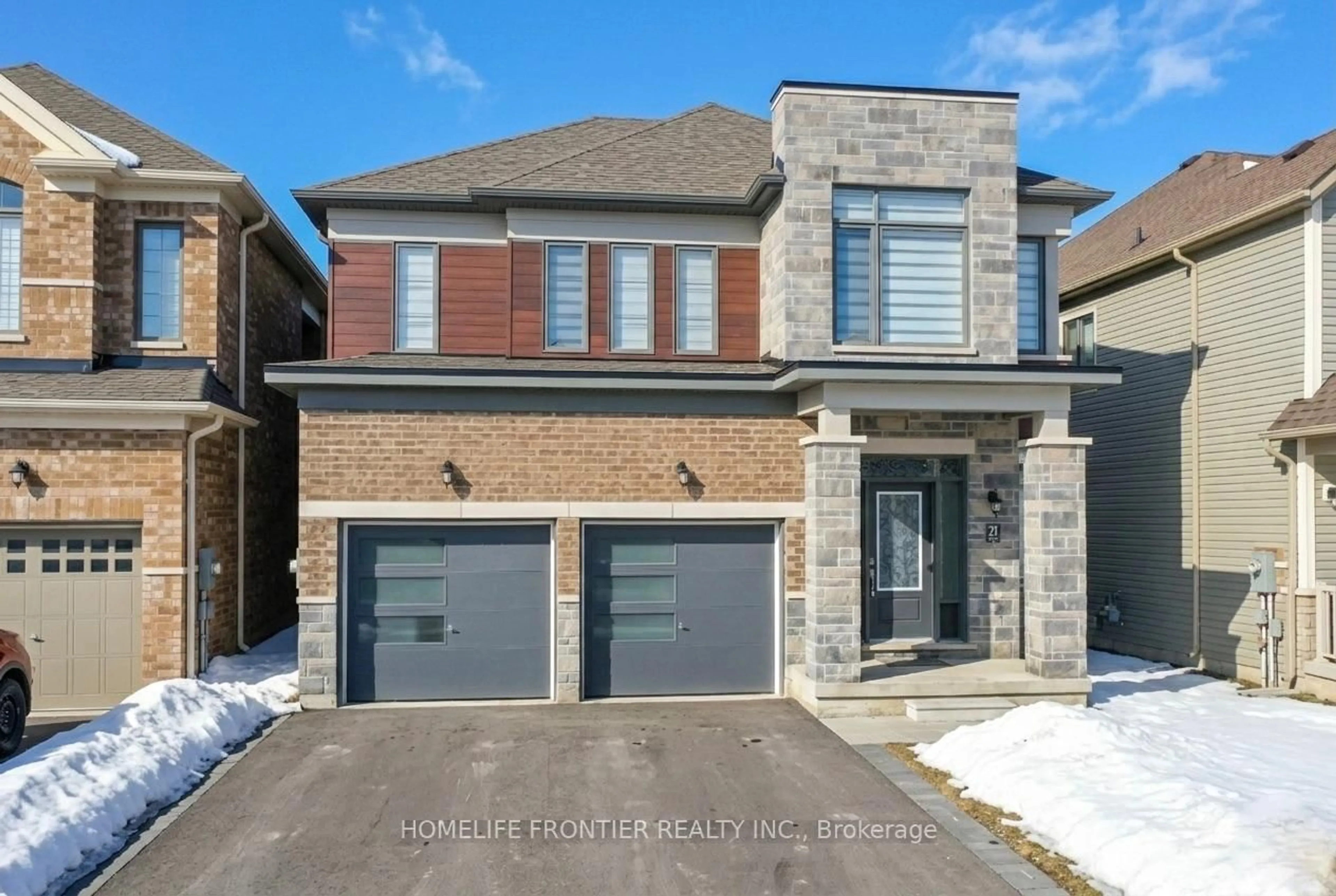 Home with brick exterior material, street for 27 Bannister Rd, Barrie Ontario L9J 0L5