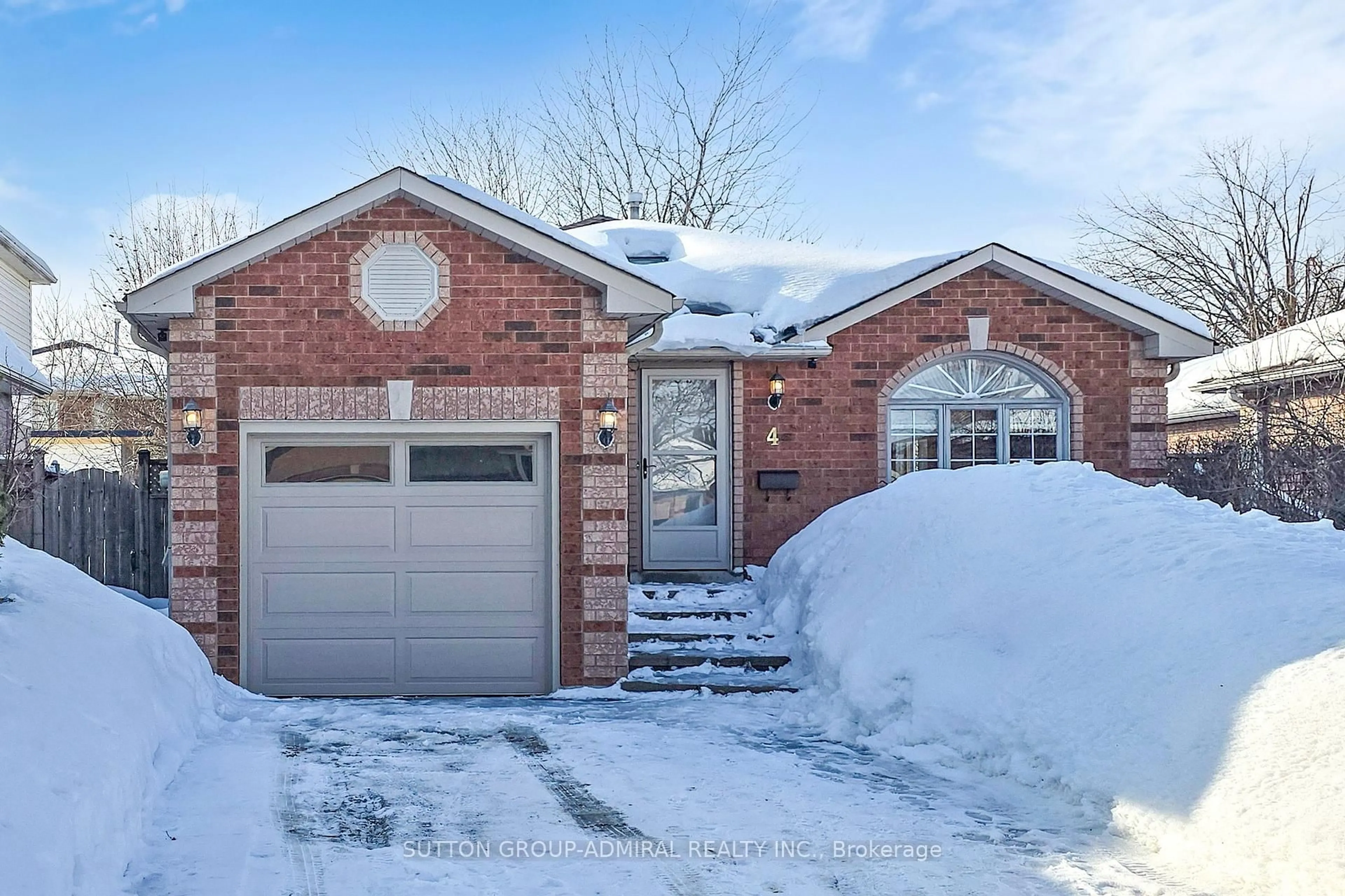 Home with brick exterior material, street for 4 Irish Lane, Barrie Ontario L4M 6H8