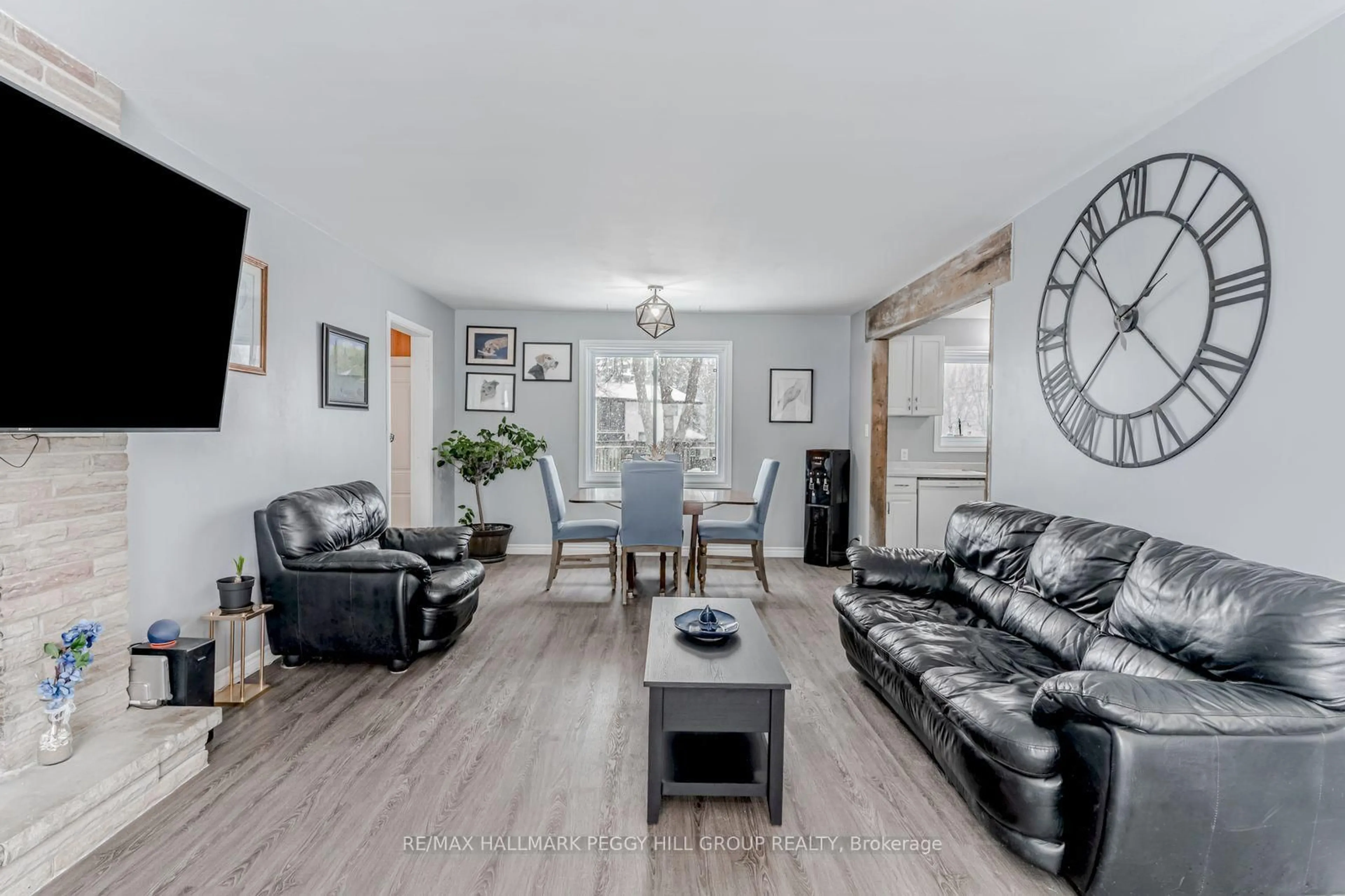 Living room with furniture, unknown for 90 Queen St, Springwater Ontario L0L 1P0
