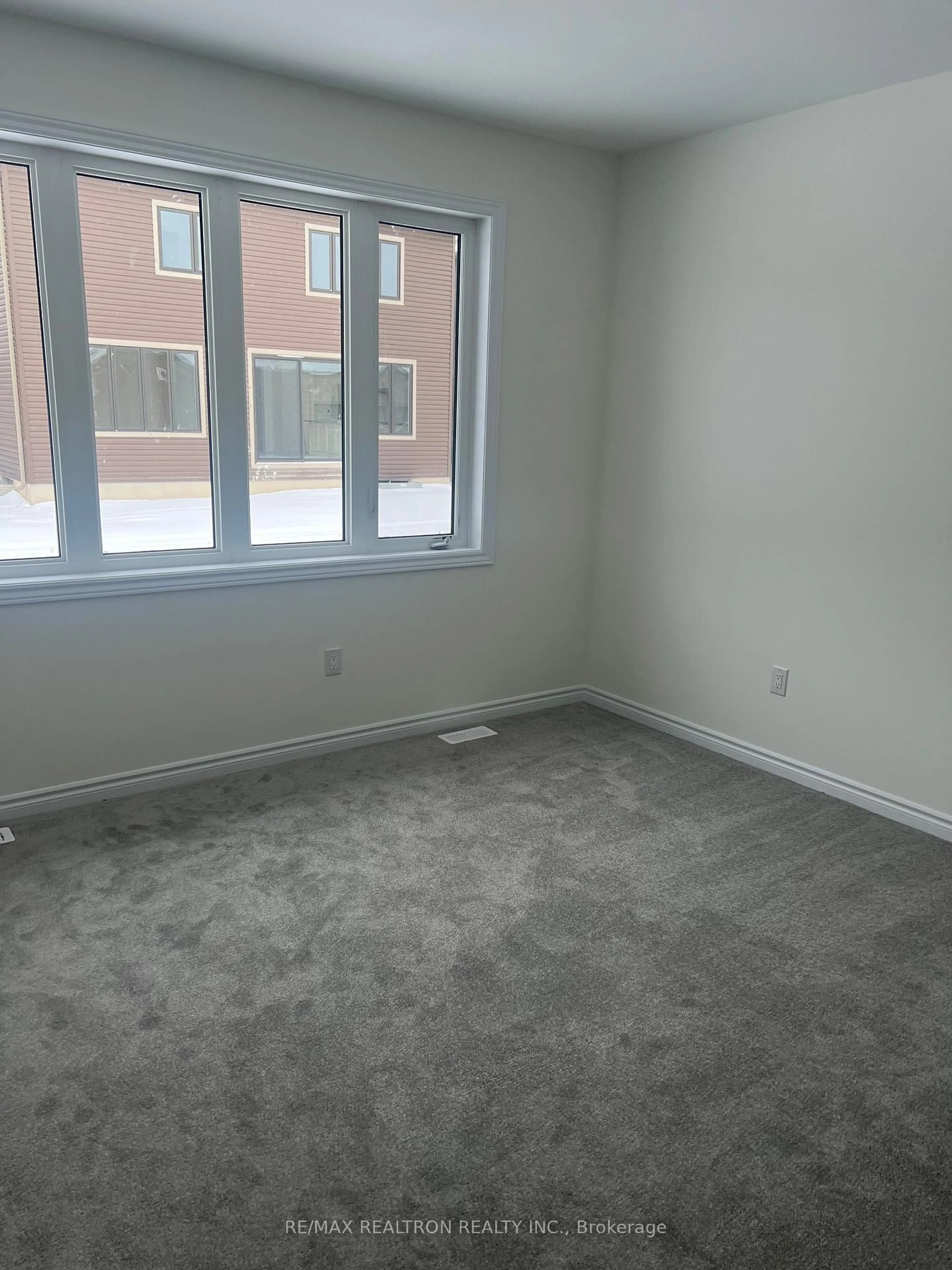 A pic of a room for 69 Sun Valley Ave, Wasaga Beach Ontario L9Z 0N7