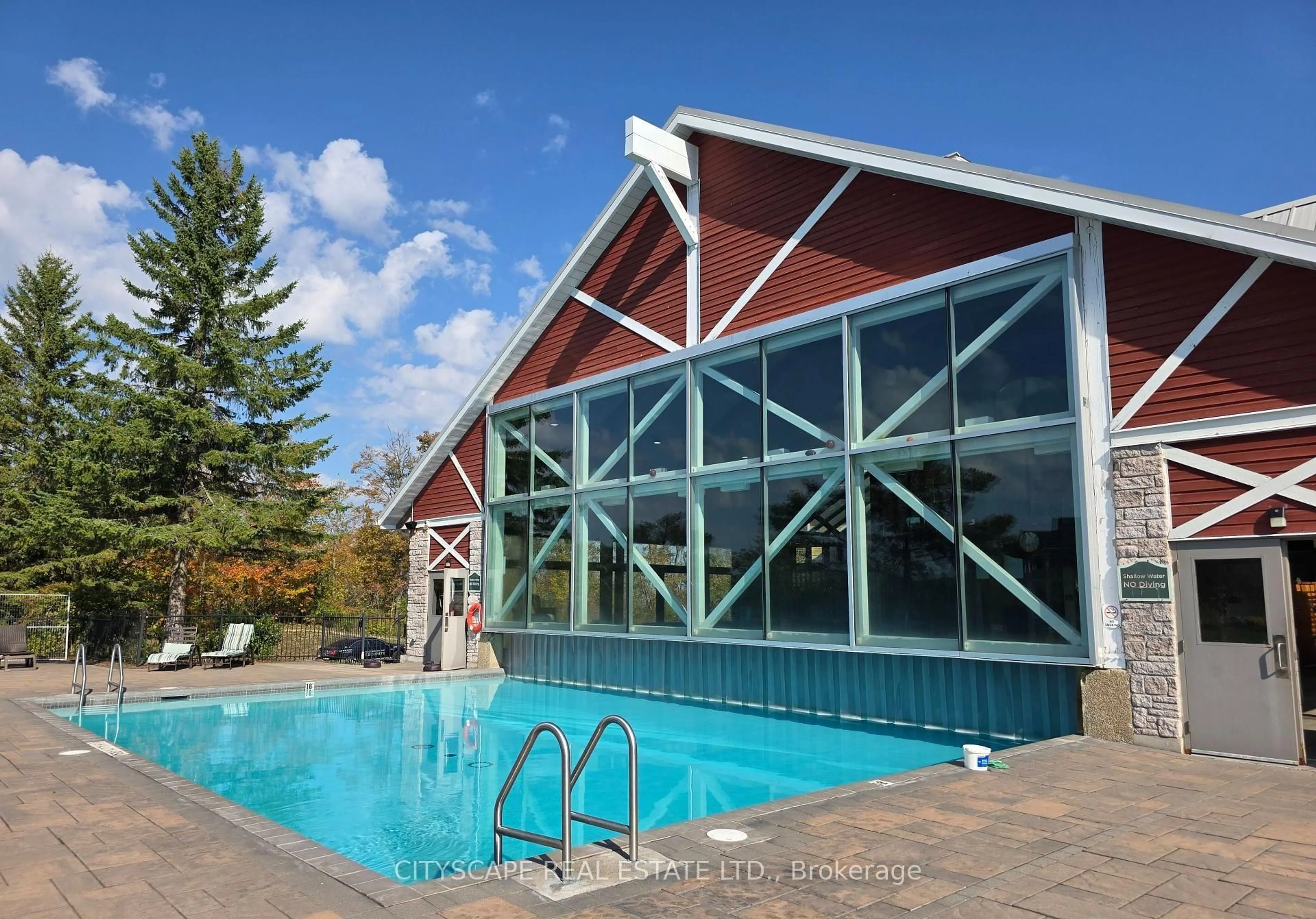Pool for 90 Highland Dr #35, Oro-Medonte Ontario L0L 2L0