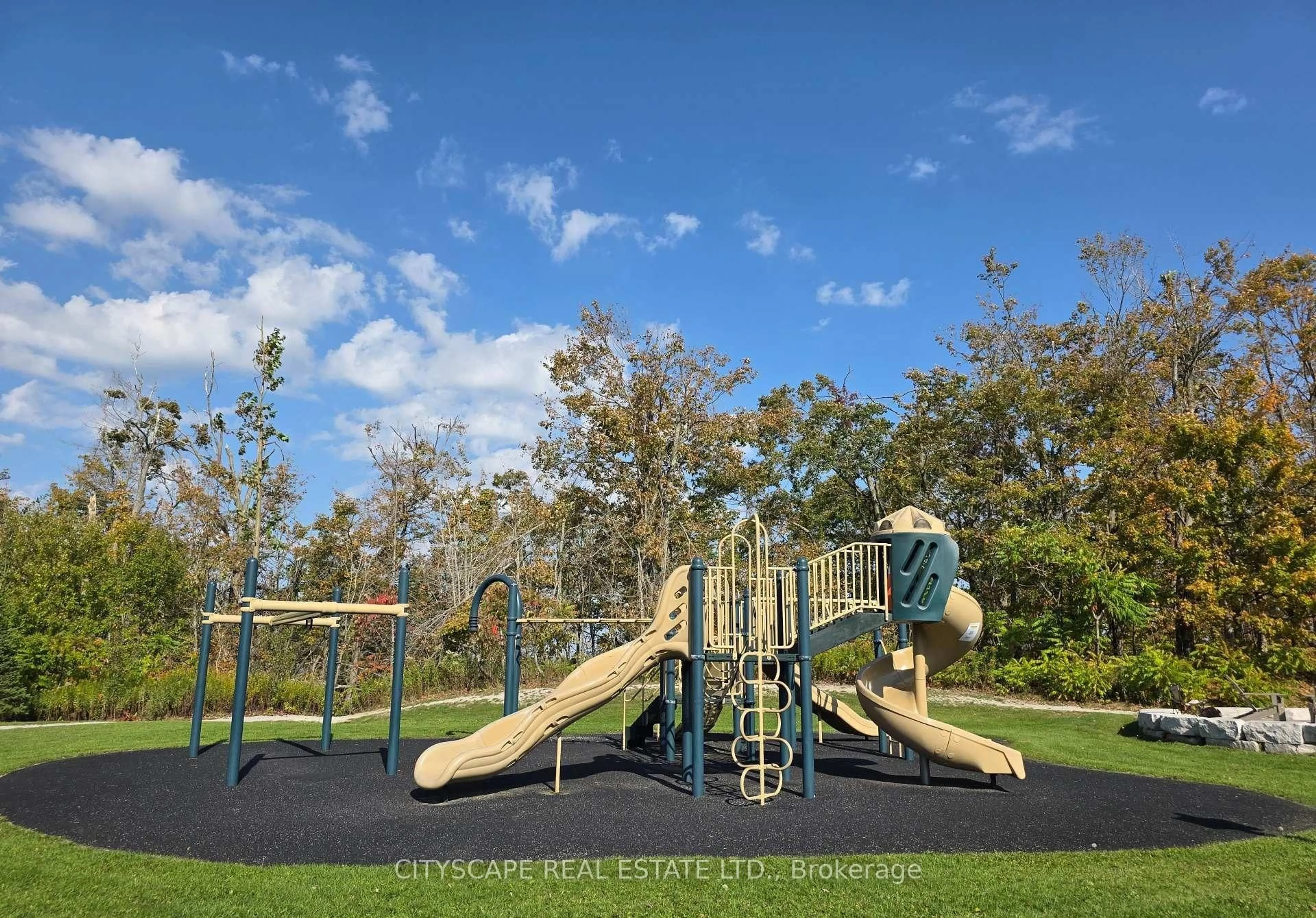 Unknown for 90 Highland Dr #35, Oro-Medonte Ontario L0L 2L0