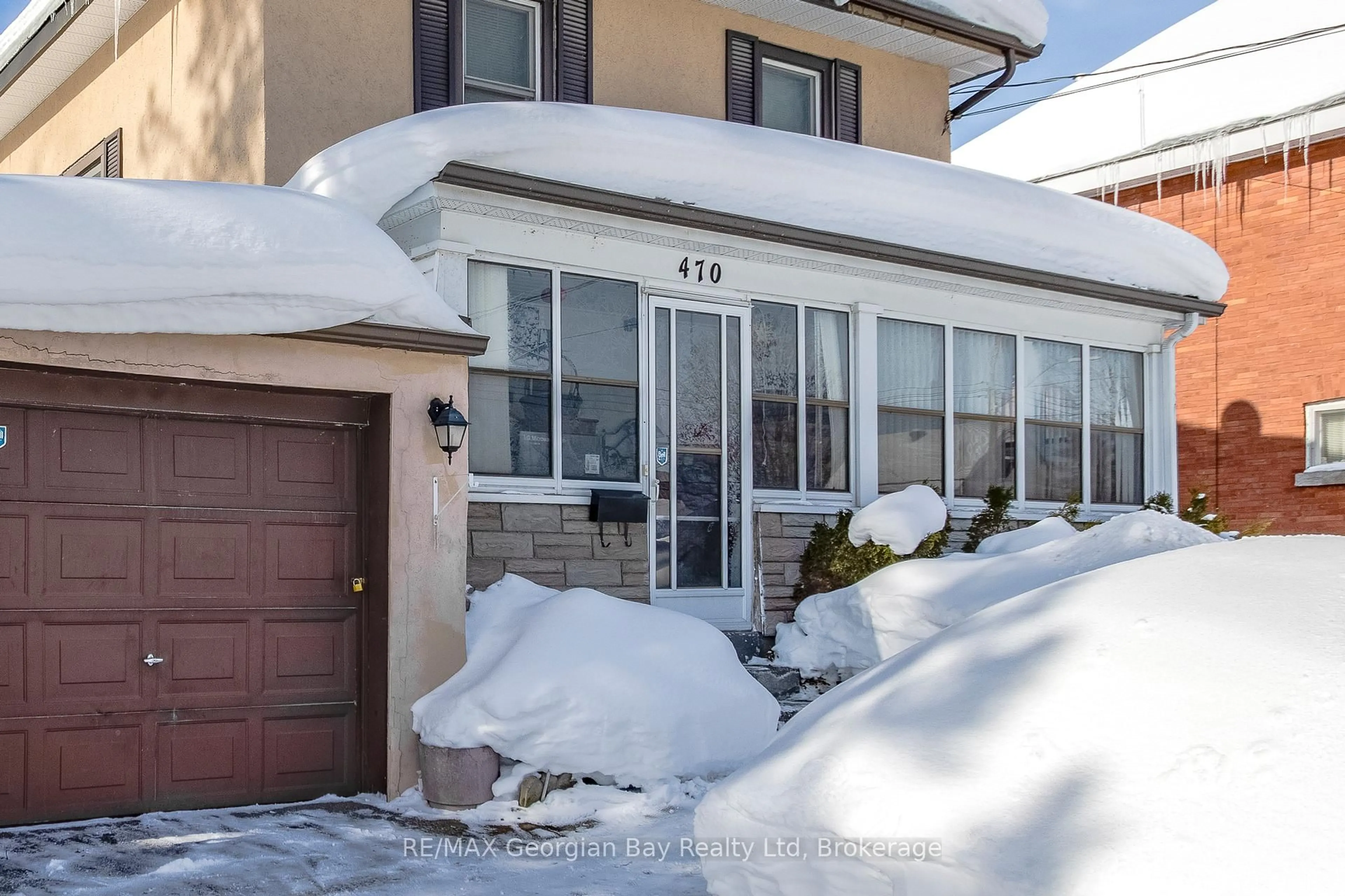 Unknown for 470 Manly St, Midland Ontario L4R 3E7