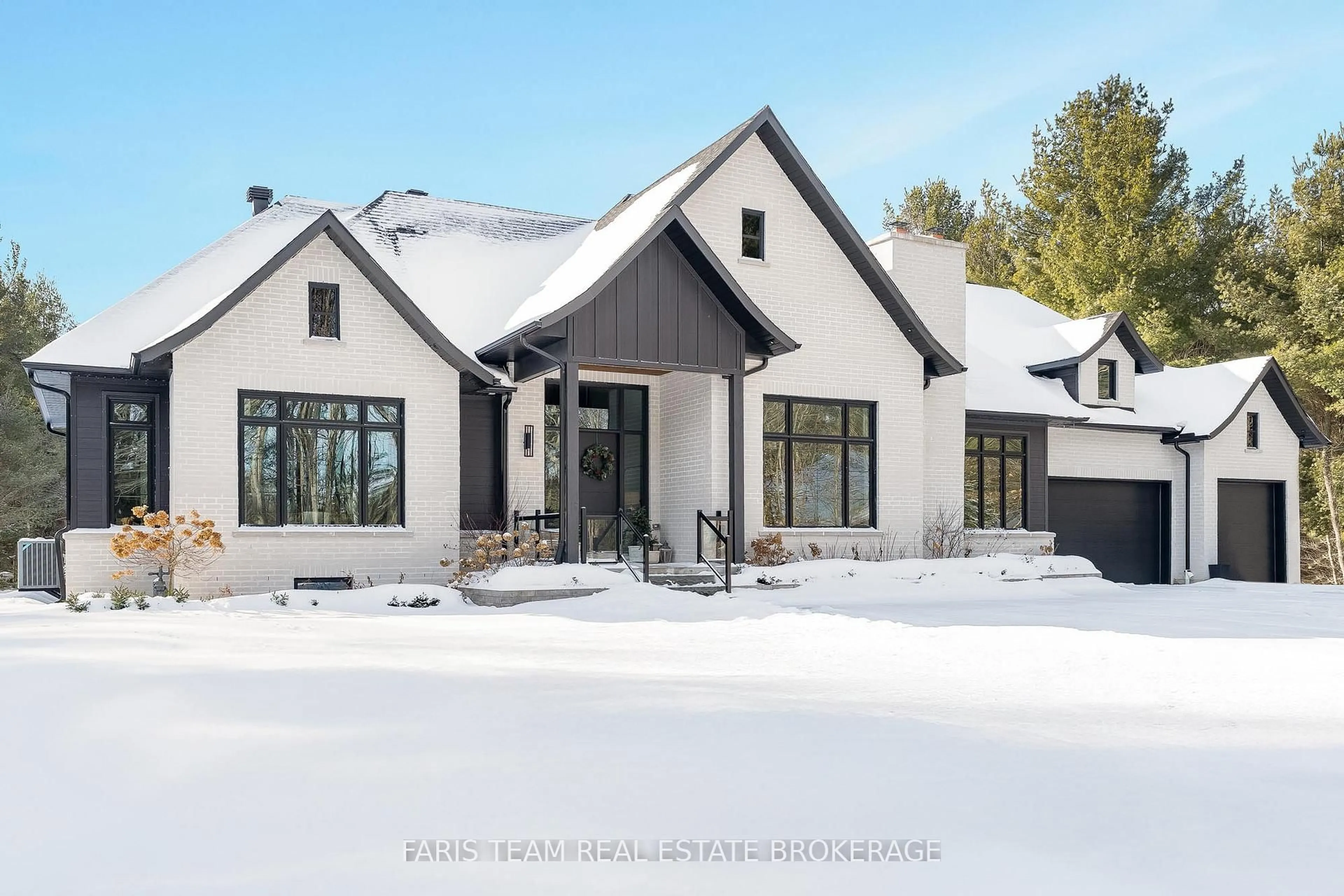 Home with brick exterior material, mountain view for 4 Sycamore Circ, Springwater Ontario L0L 2K0