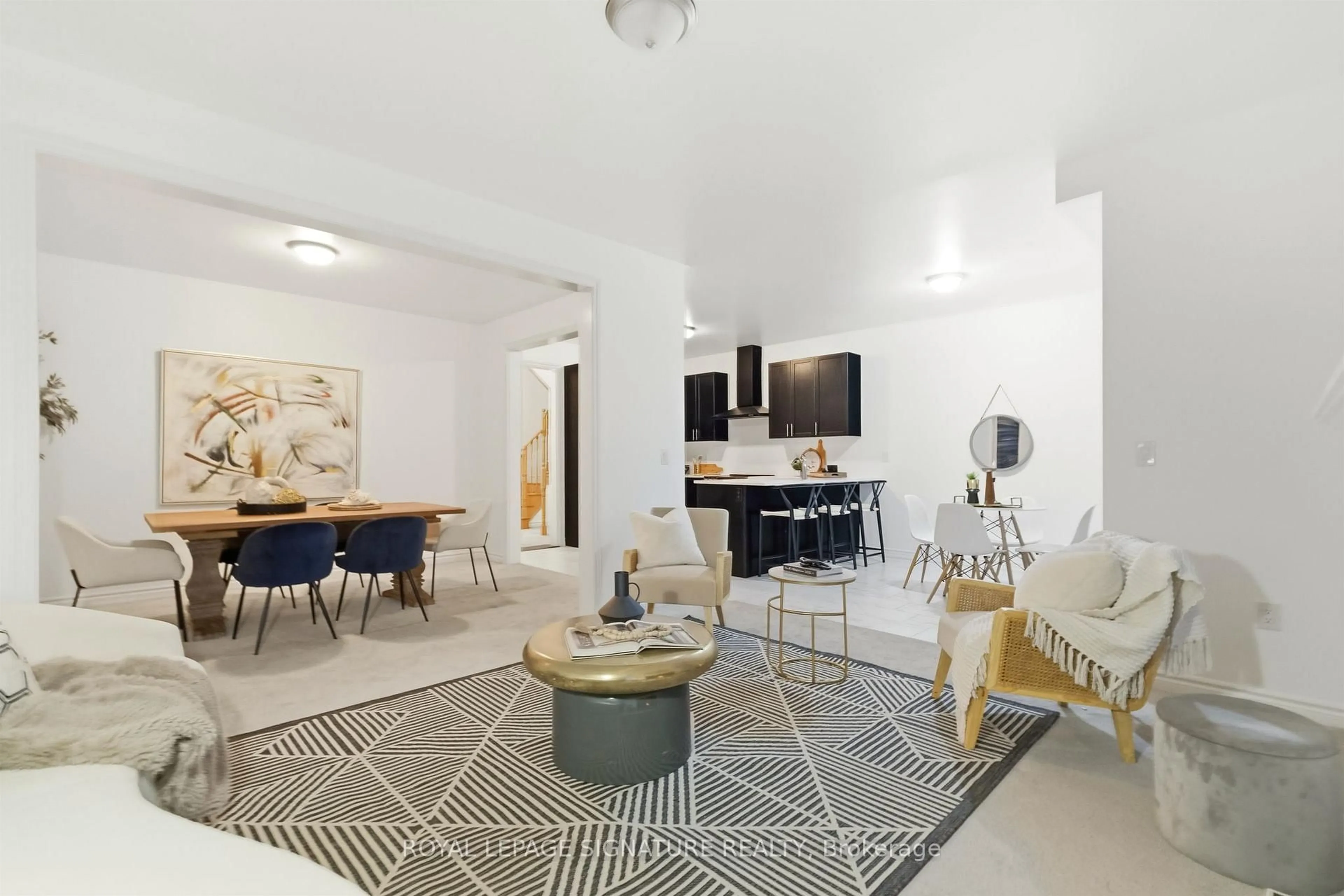 Living room with furniture, unknown for 3010 Sierra Dr, Orillia Ontario L3V 8M7