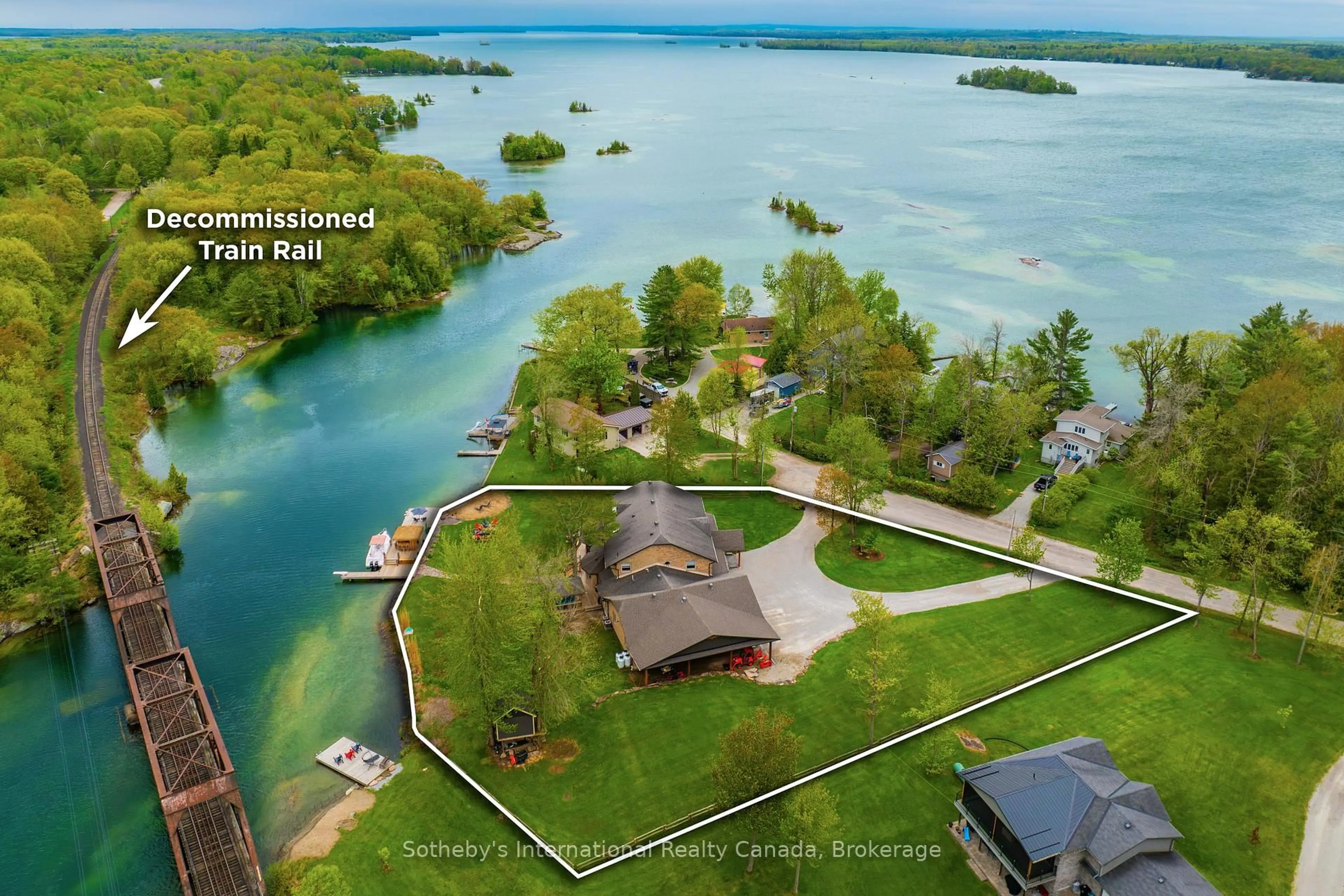 A pic from outside/outdoor area/front of a property/back of a property/a pic from drone, water/lake/river/ocean view for 7583 Oak Point Rd, Ramara Ontario L0K 2B0