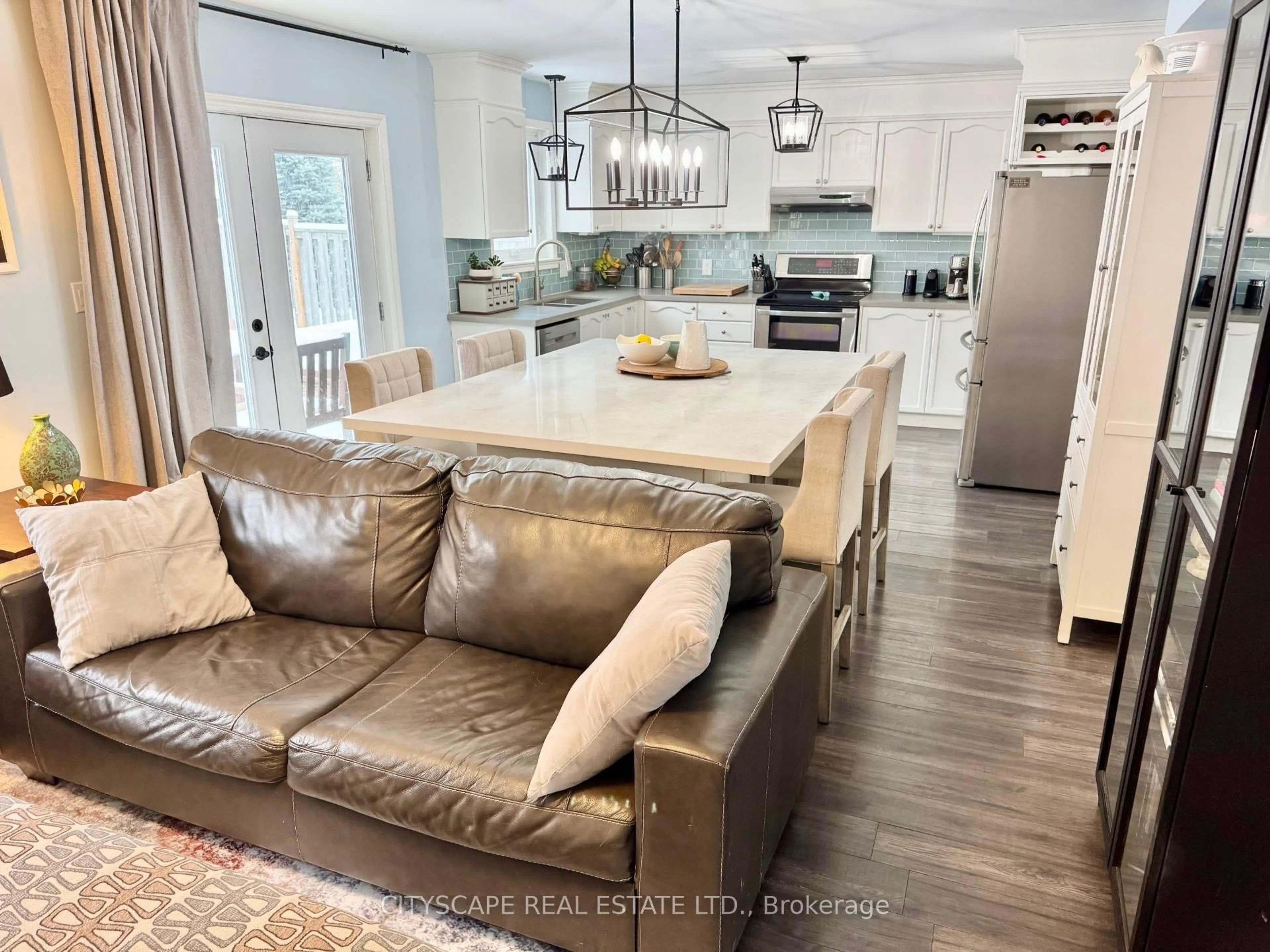 Open concept kitchen, unknown for 189 Churchland Dr, Barrie Ontario L4N 8N6