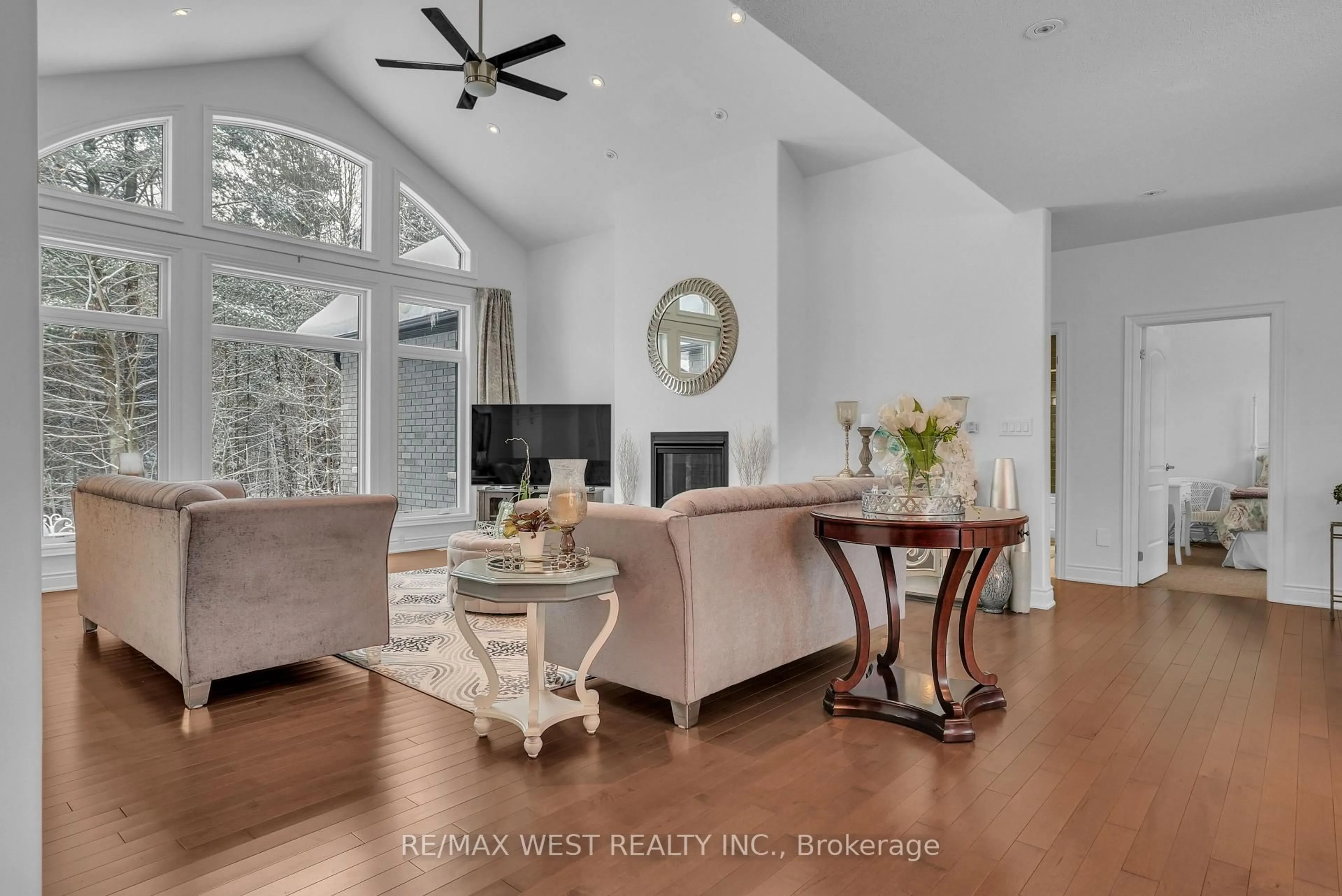 Living room with furniture, unknown for 2 Sycamore Circ, Springwater Ontario L0L 2K0