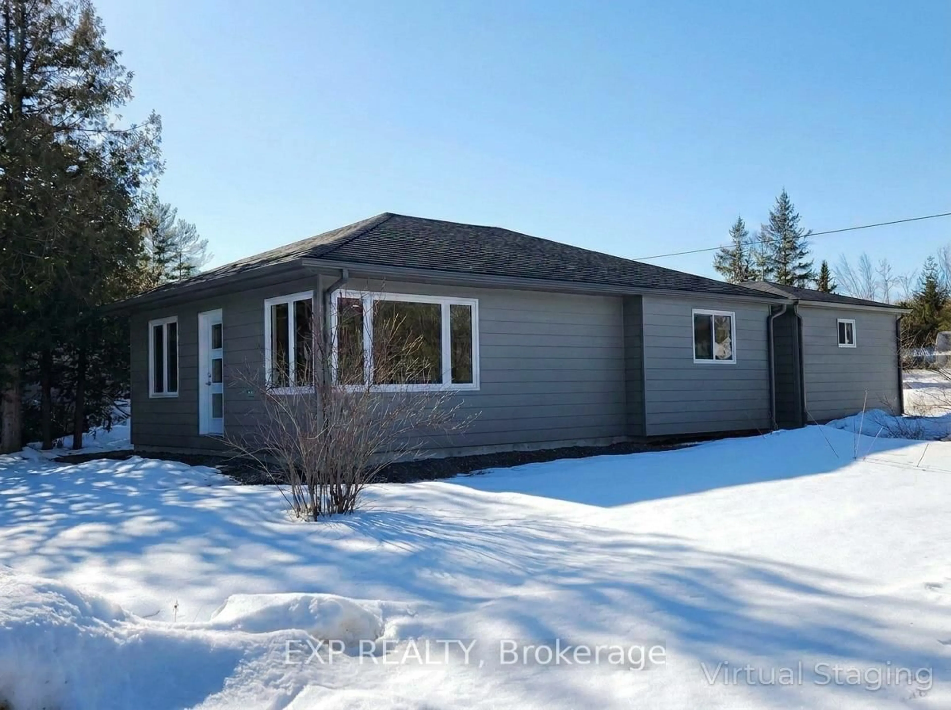 Home with vinyl exterior material, street for 71 Lakeshore Rd, Oro-Medonte Ontario L0L 2E0