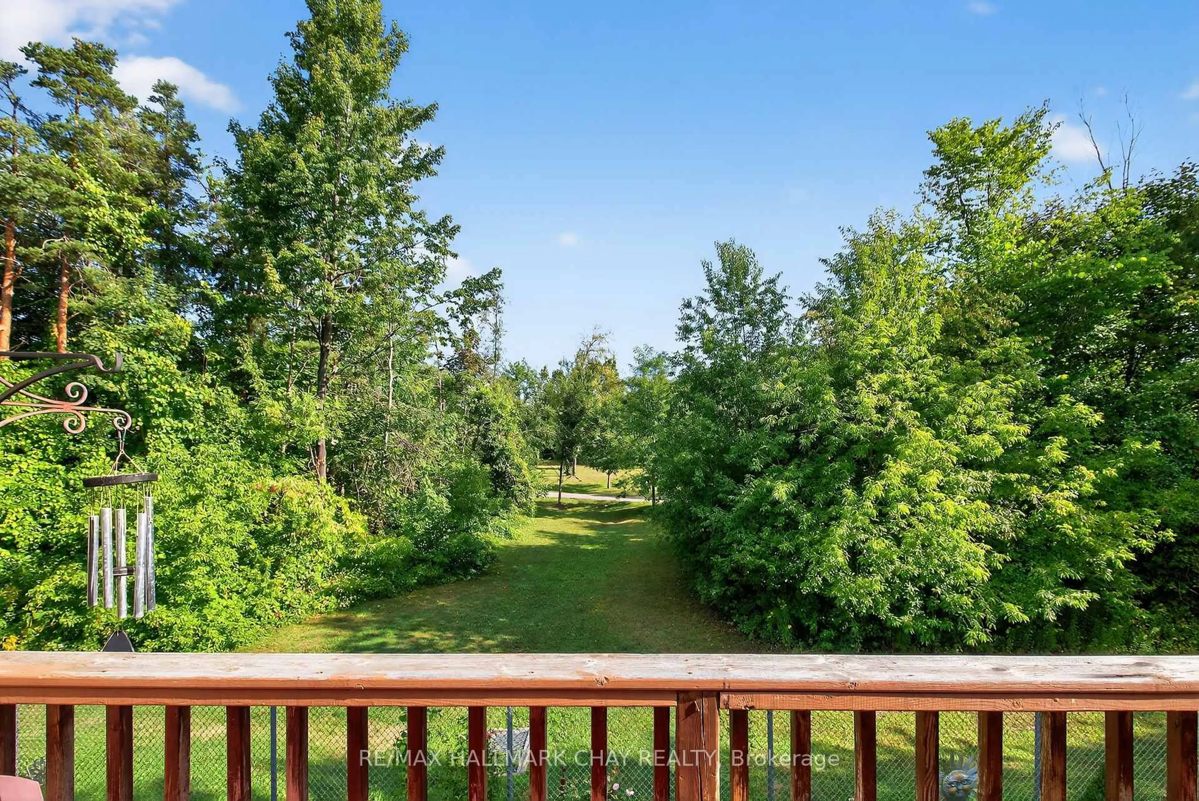 Patio, forest/trees view for 222 Steel St #10, Barrie Ontario L4M 2G9