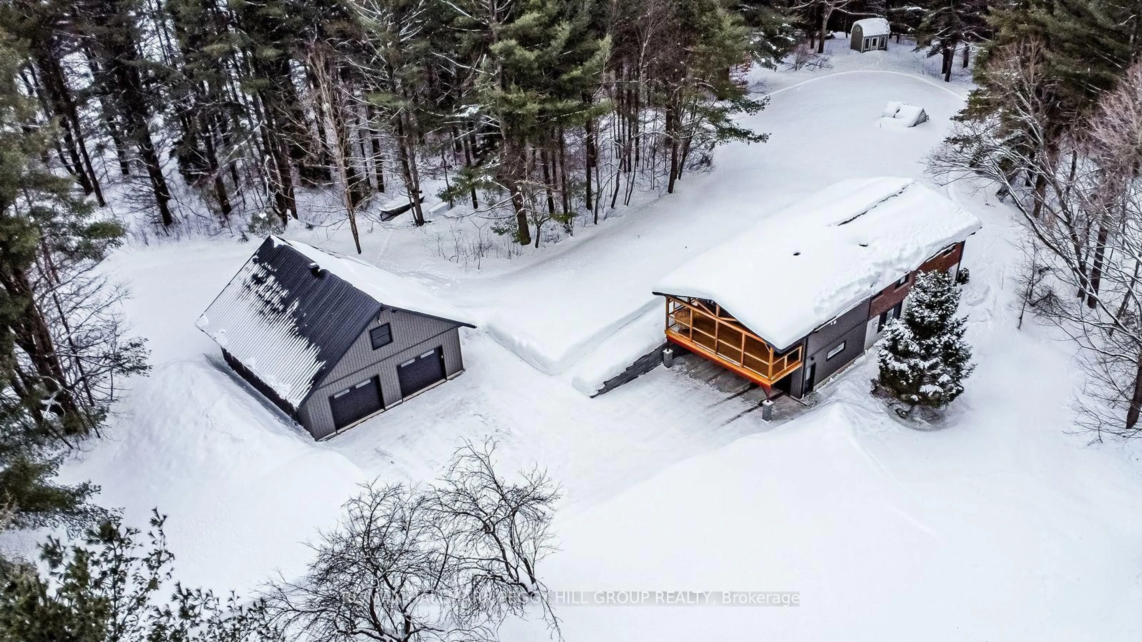 A pic from outside/outdoor area/front of a property/back of a property/a pic from drone, street for 780 Marshall Rd, Tiny Ontario L0K 2E1
