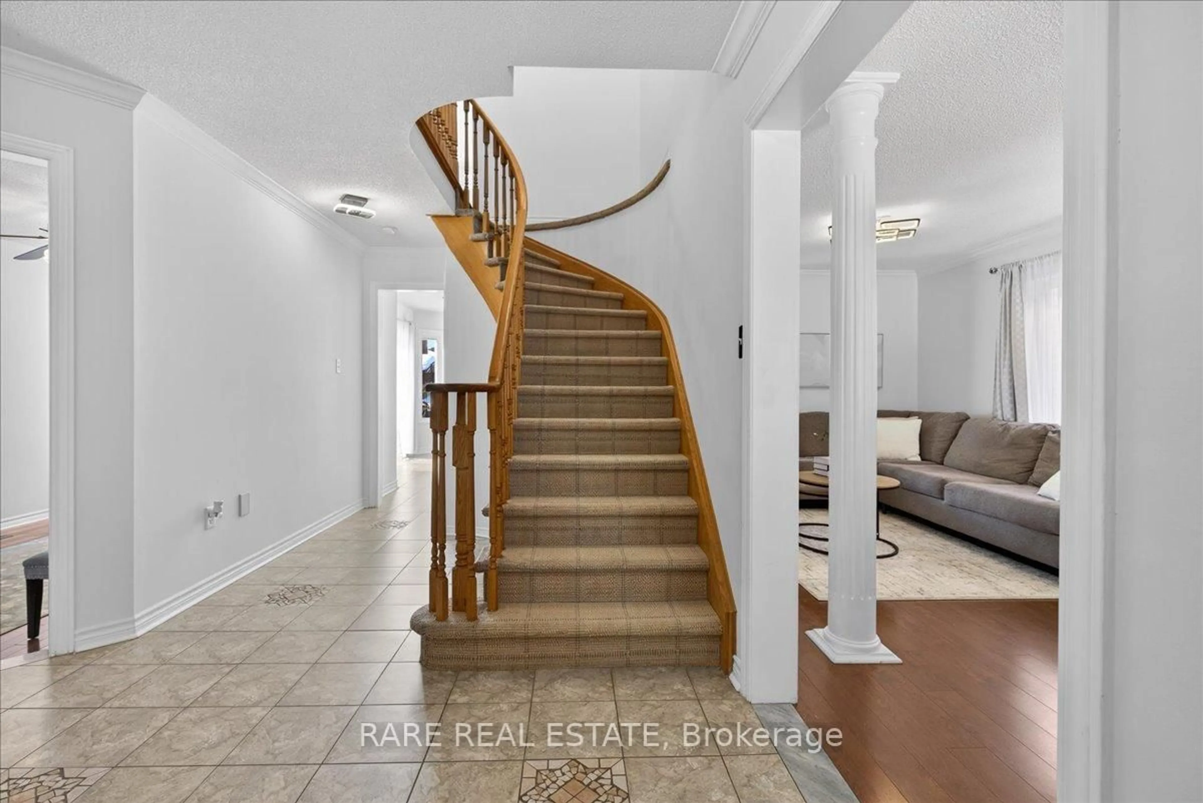 Unknown for 28 Hawkins Dr, Barrie Ontario L4N 0A6