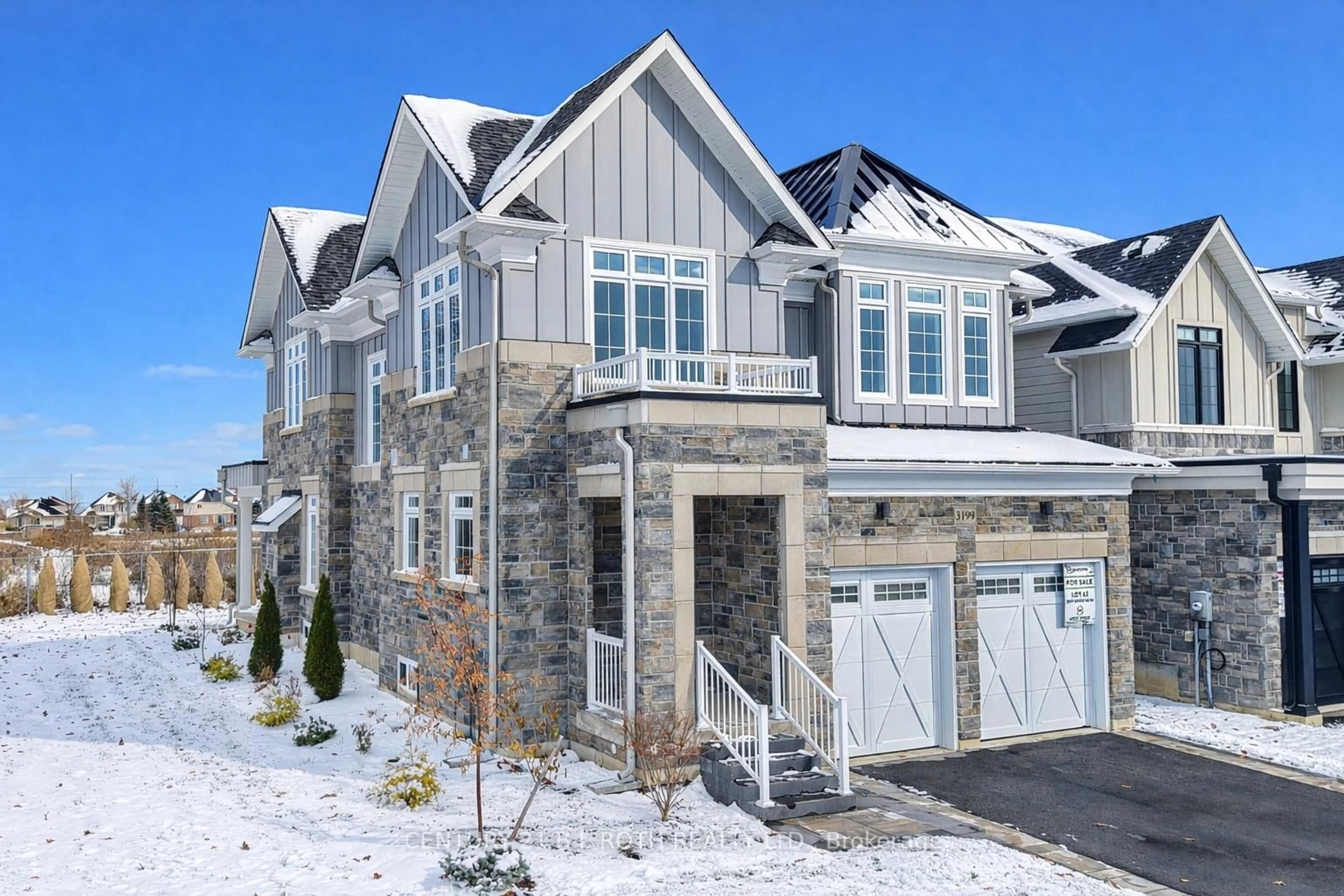 Home with brick exterior material, street for 3199 Orion Blvd, Orillia Ontario L3V 8M6