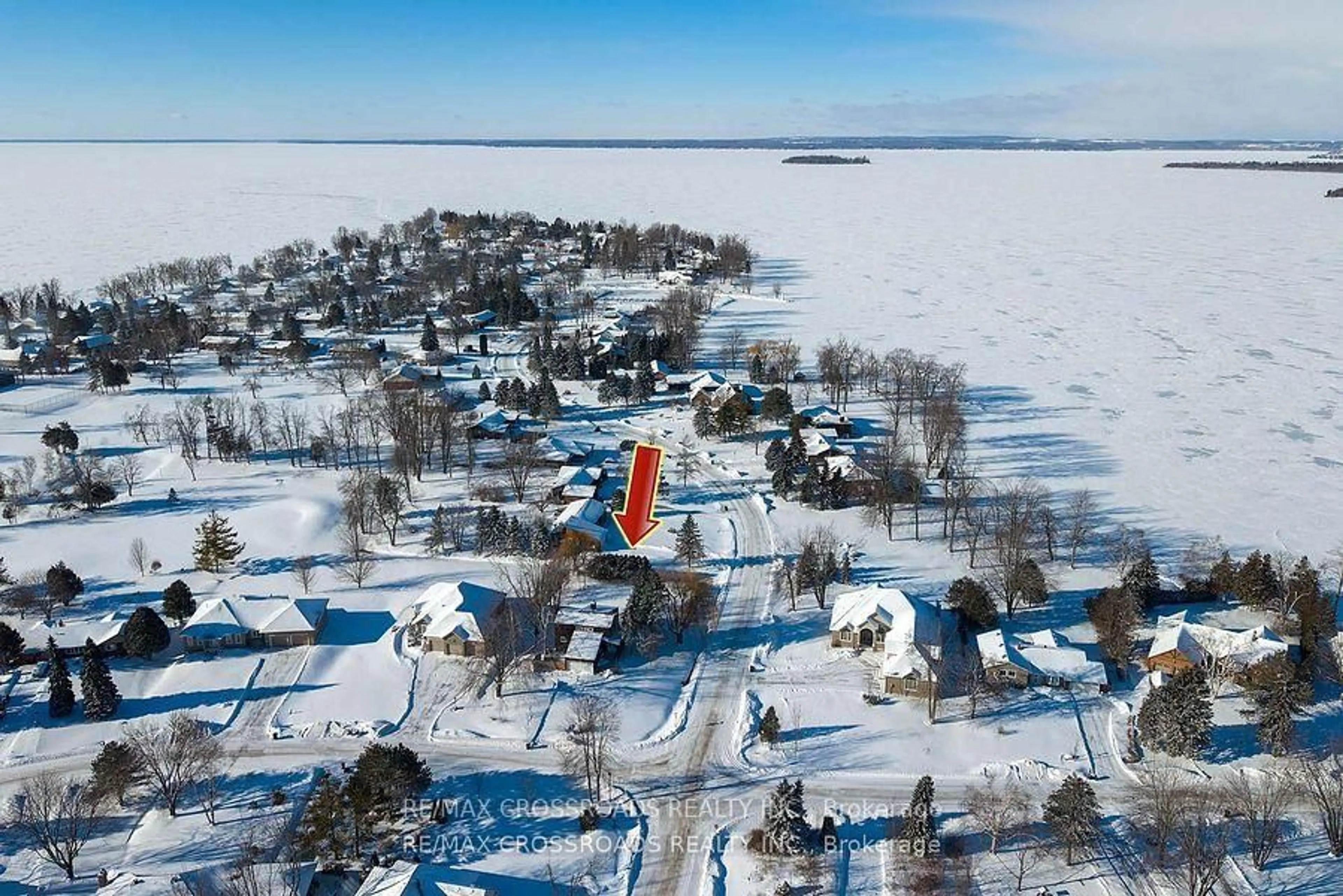 A pic from outside/outdoor area/front of a property/back of a property/a pic from drone, water/lake/river/ocean view for 2 Sandlewood Tr, Ramara Ontario L0K 1B0