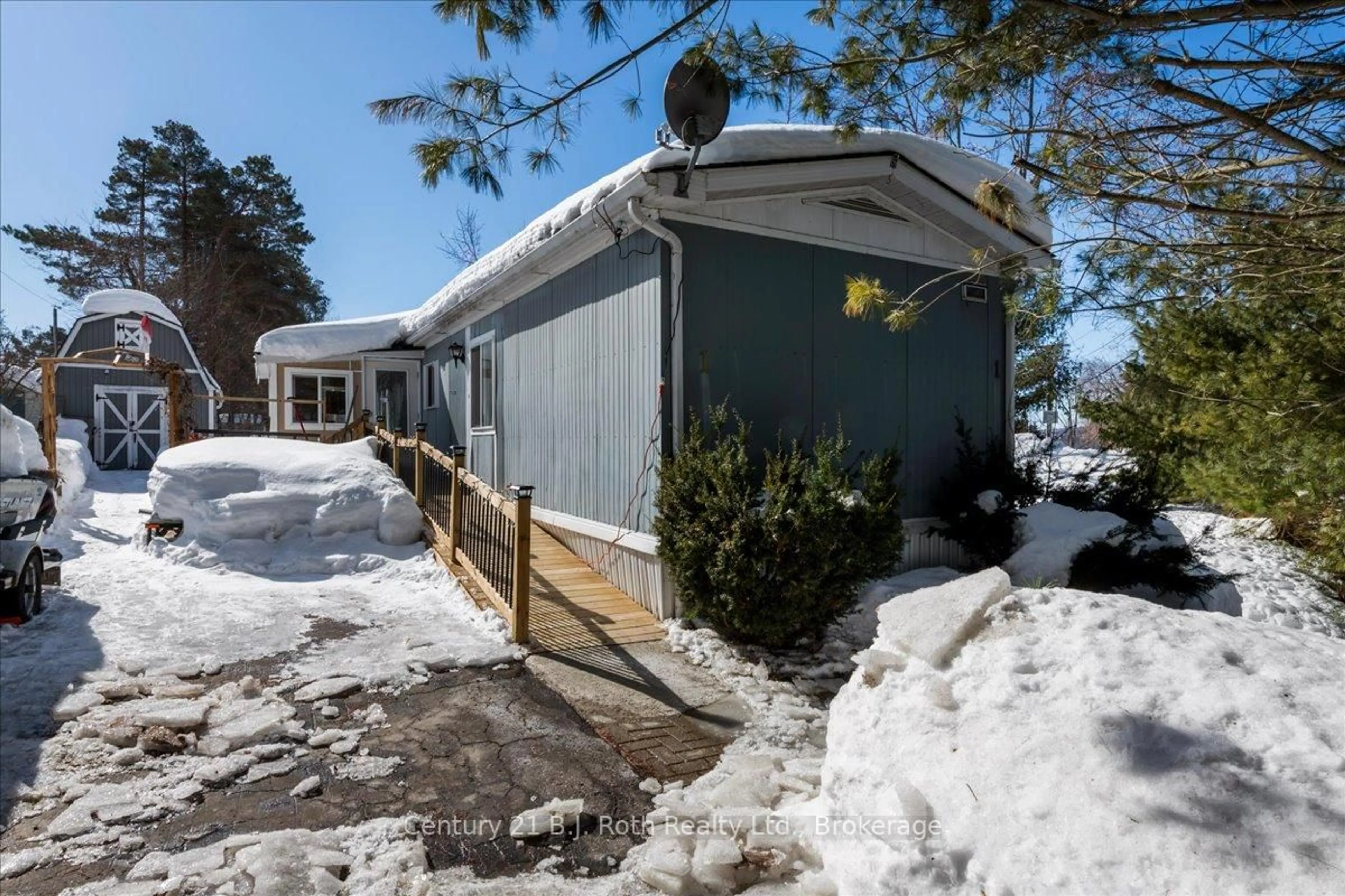 Shed for 1 Smiths Lane, Midland Ontario L4R 0B9