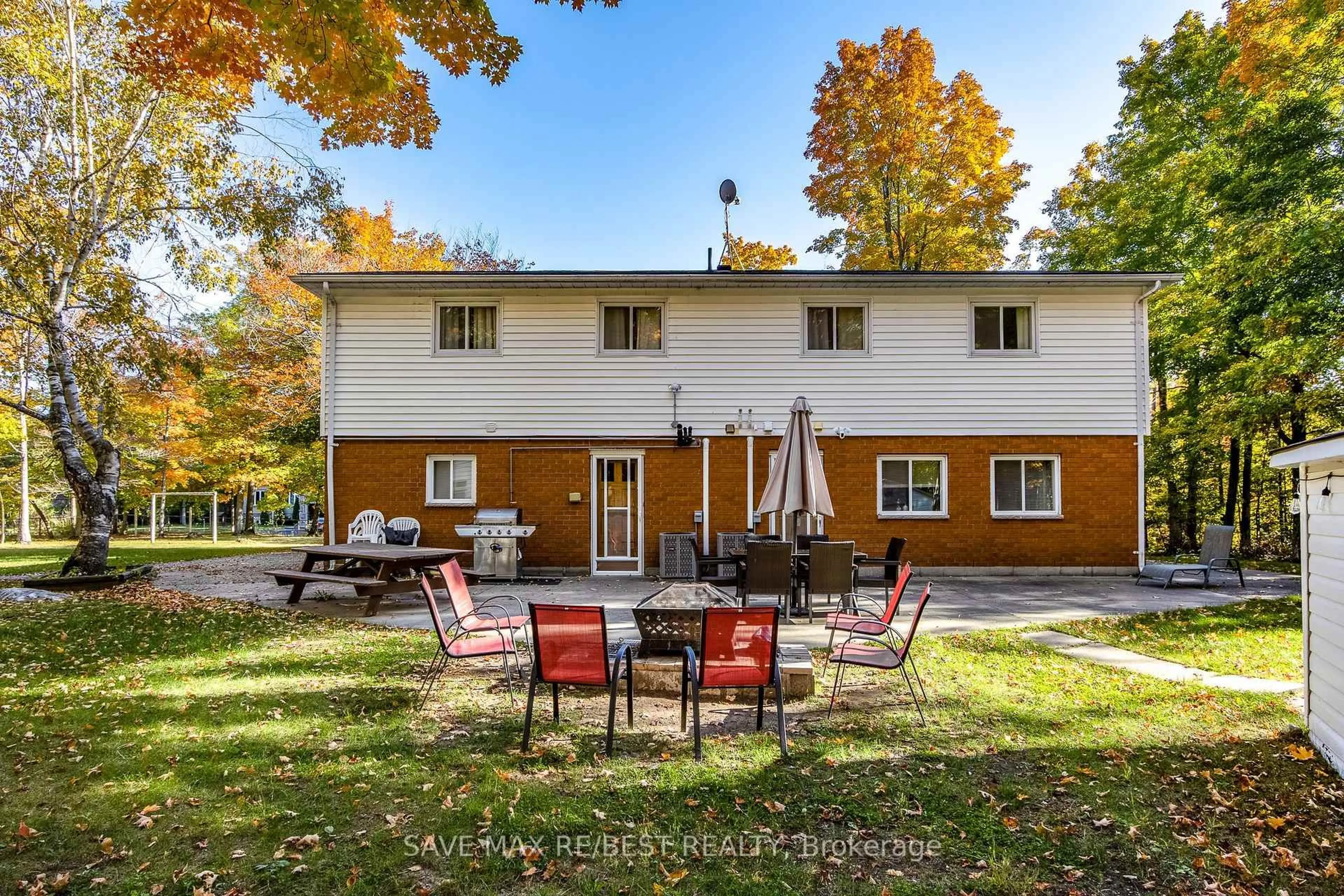 Patio, unknown for 910 Concession Rd 17, Penetanguishene Ontario L9M 1R3