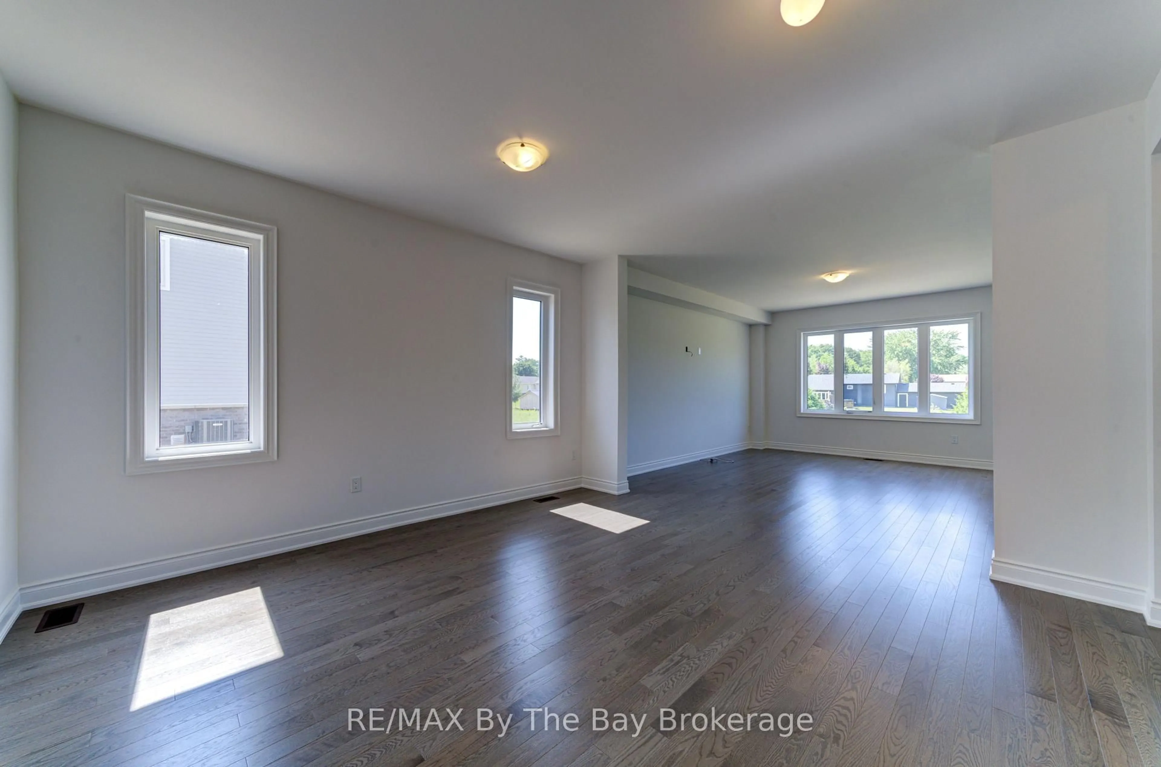 A pic of a room for 16 Misty Ridge Rd, Wasaga Beach Ontario L9Z 0R8