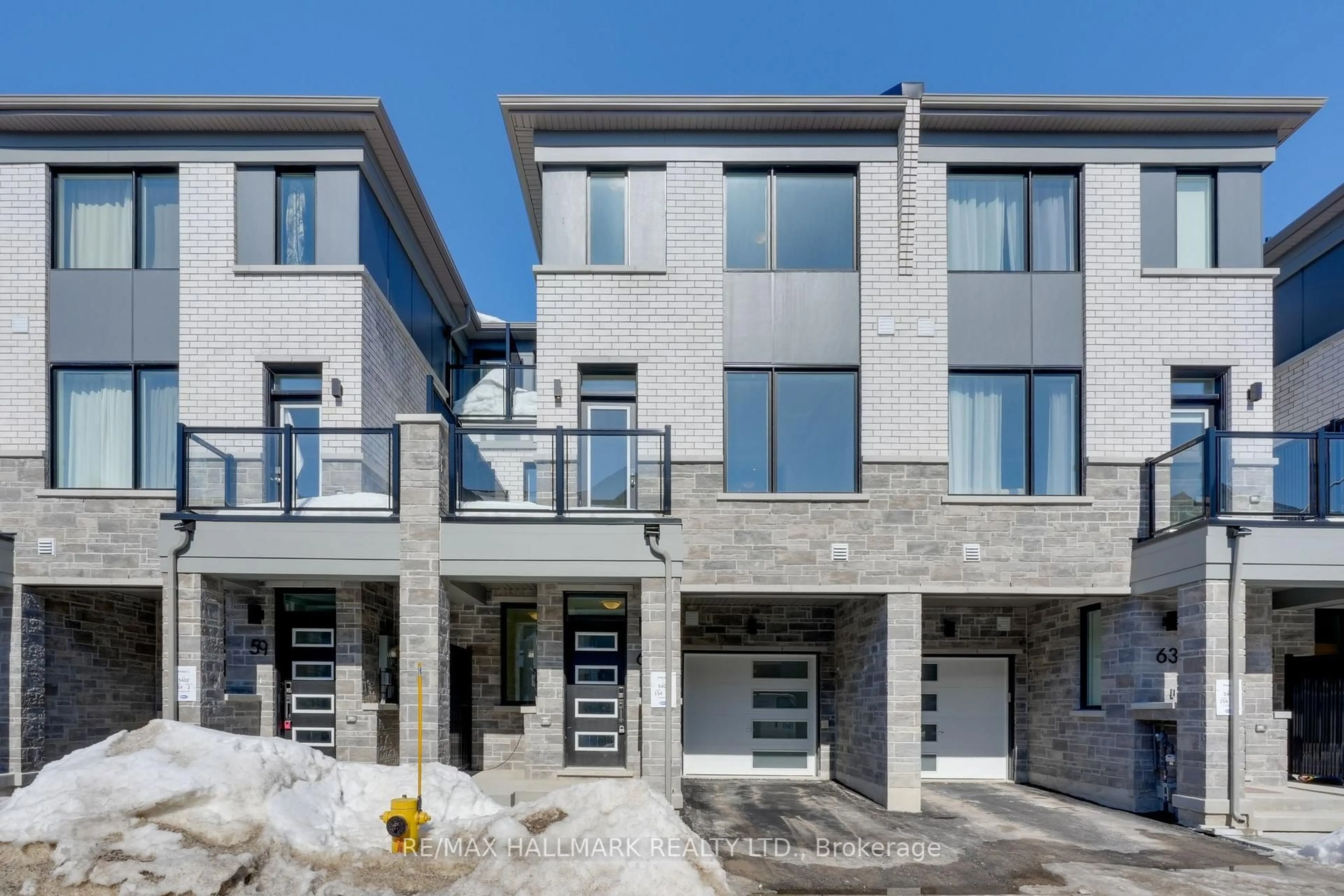 Home with brick exterior material, street for 61 Pearen Lane, Barrie Ontario L9J 0Z6