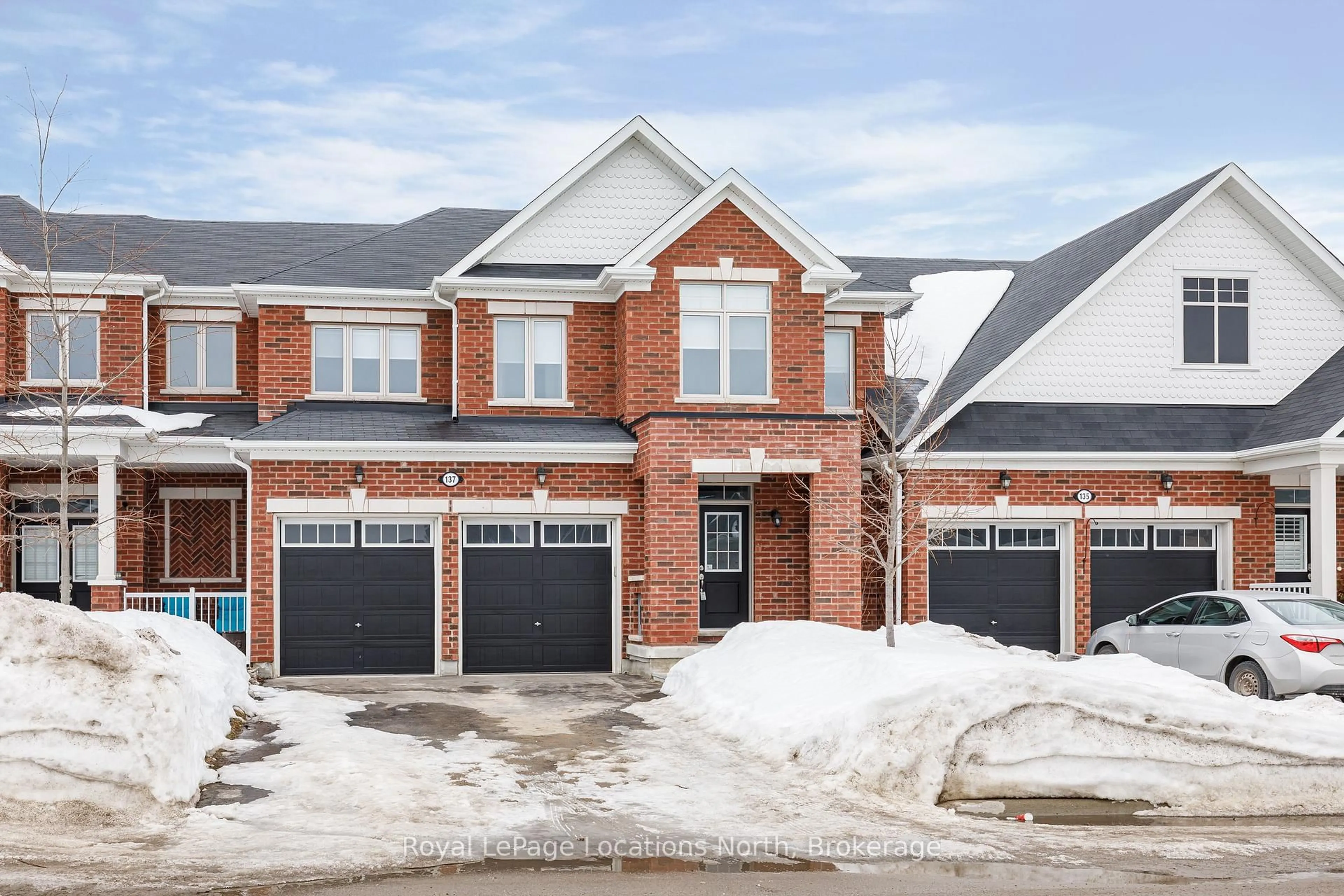 Home with brick exterior material, street for 137 Allegra Dr, Wasaga Beach Ontario L9Z 0H6
