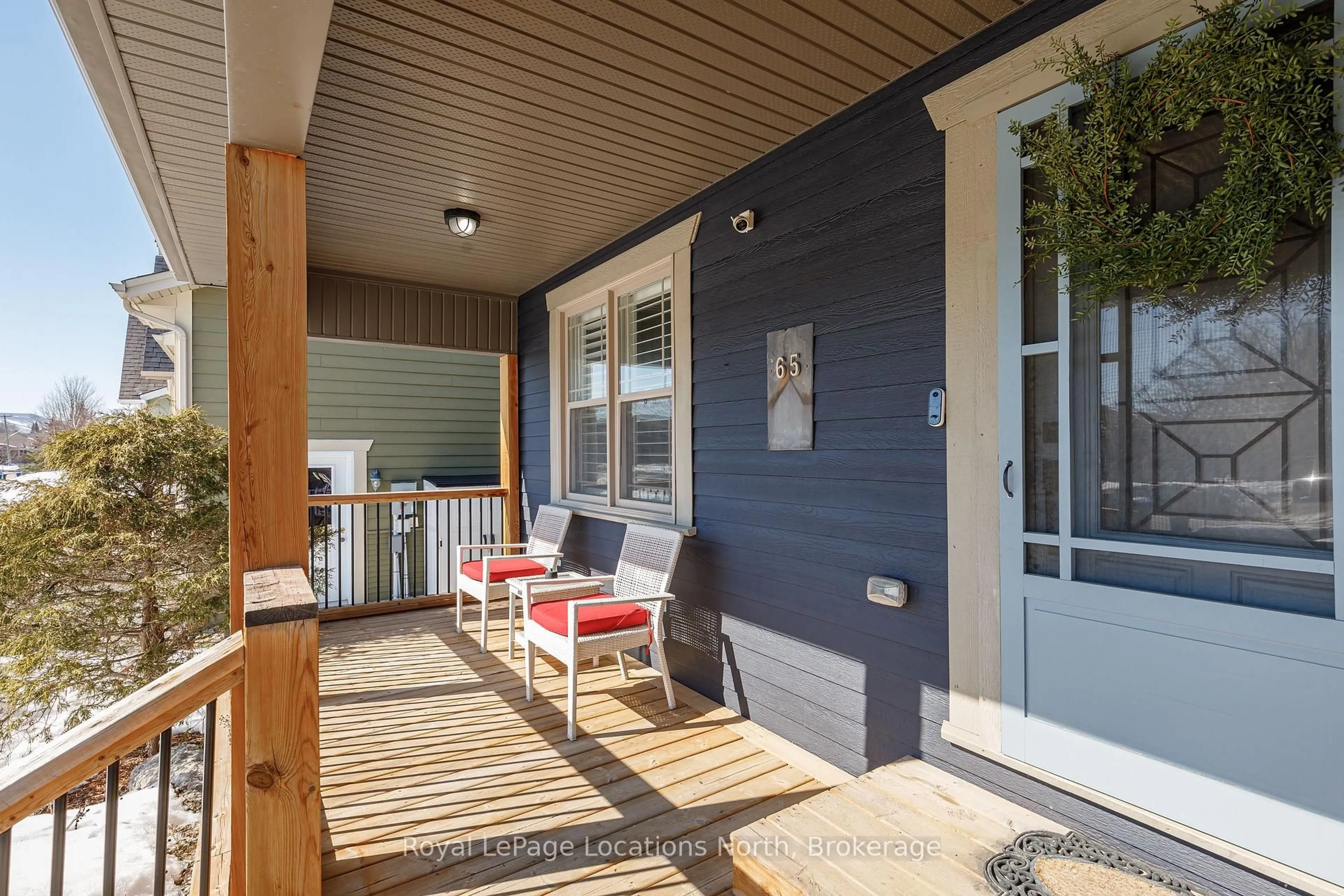 Patio, street for 65 Findlay Dr, Collingwood Ontario L9Y 0G6