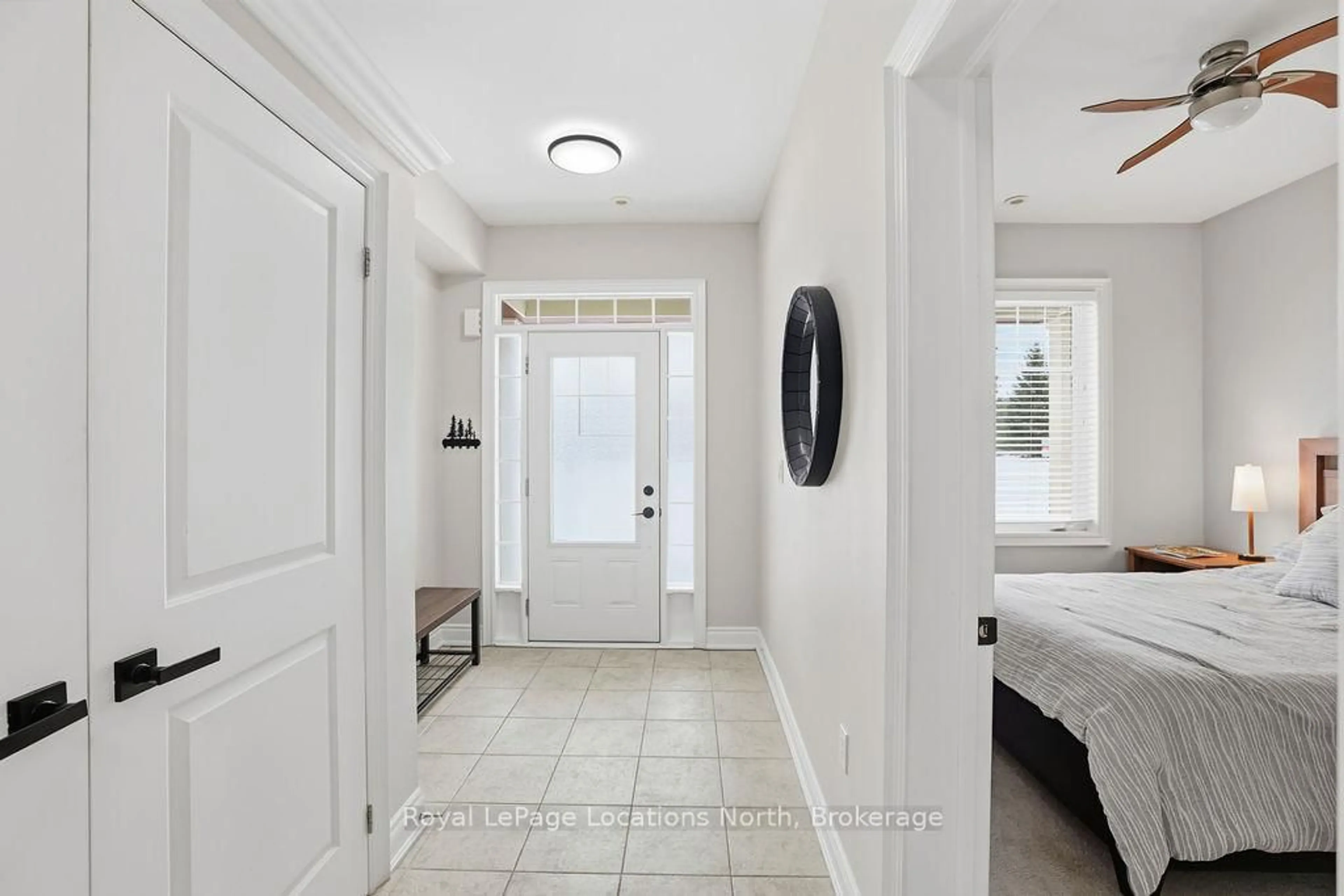 Indoor entryway for 95 Wally Dr, Wasaga Beach Ontario L9Z 0G5