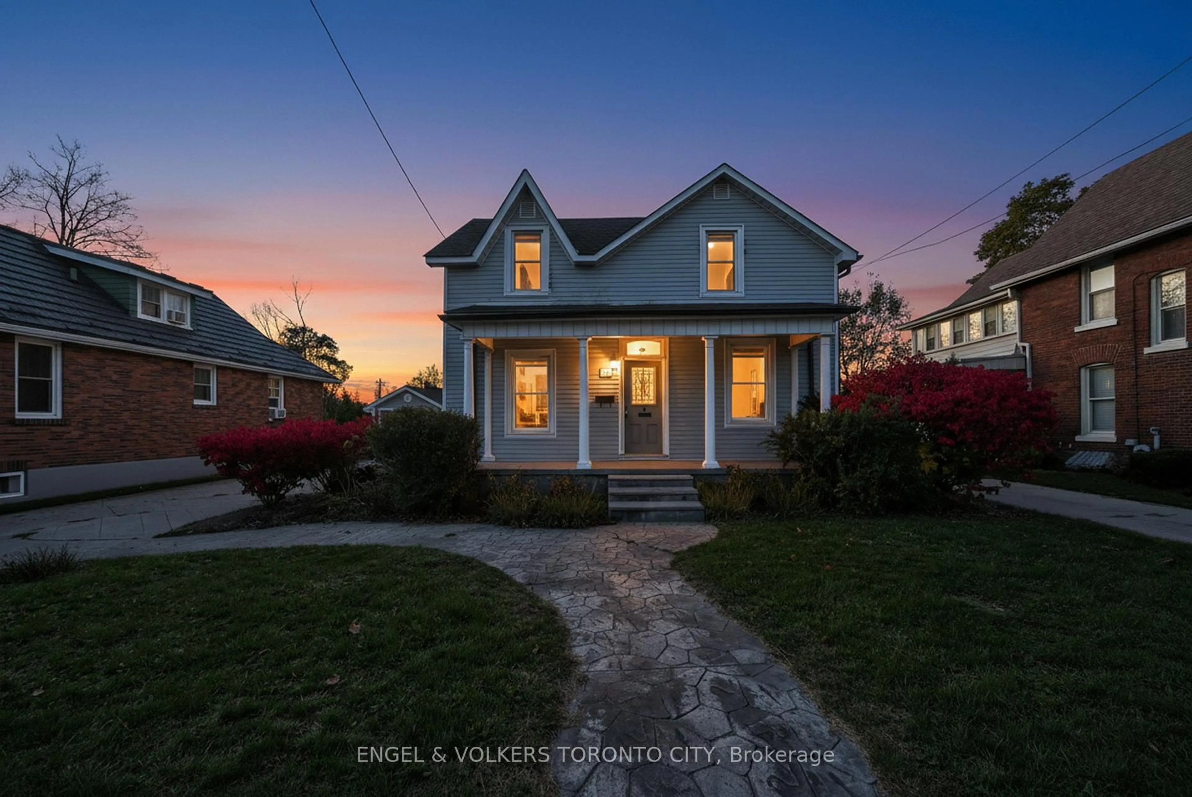 Unknown for 52 Parkside Dr, Barrie Ontario L4N 1W9