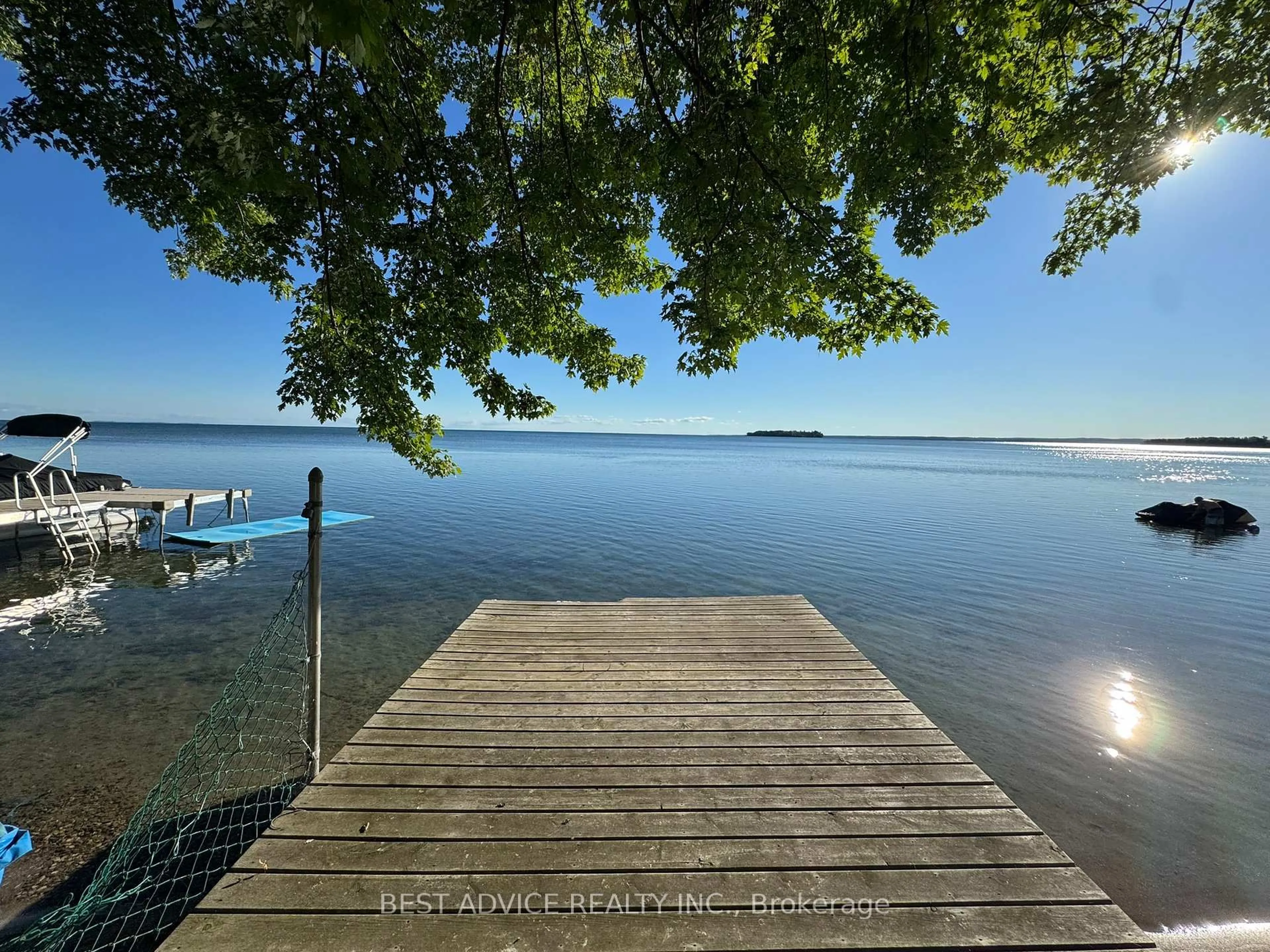 A pic from outside/outdoor area/front of a property/back of a property/a pic from drone, water/lake/river/ocean view for 3794 Muley Point Lane, Ramara Ontario L3V 6H7