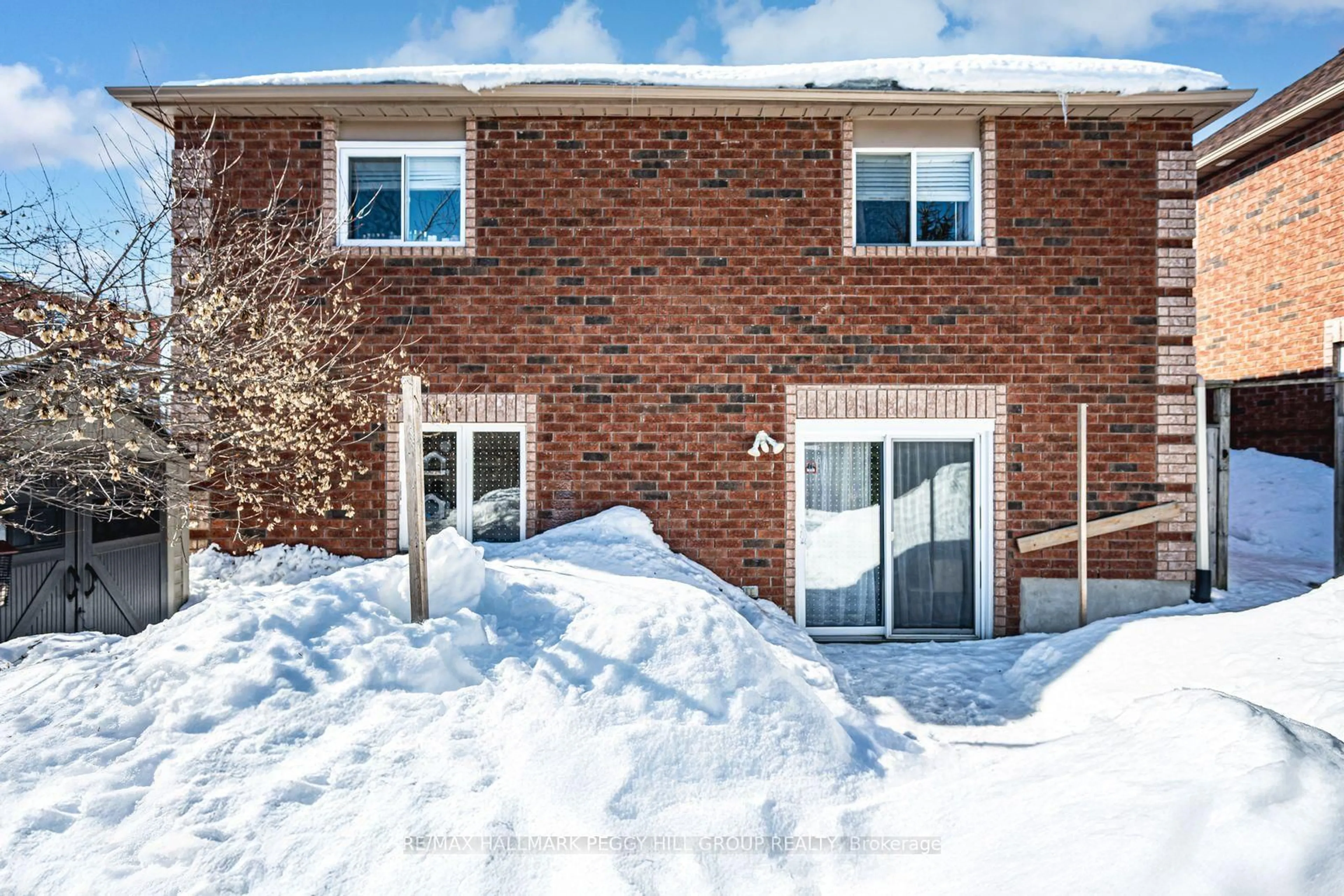Unknown for 76 Stanley St, Barrie Ontario L4M 6V5