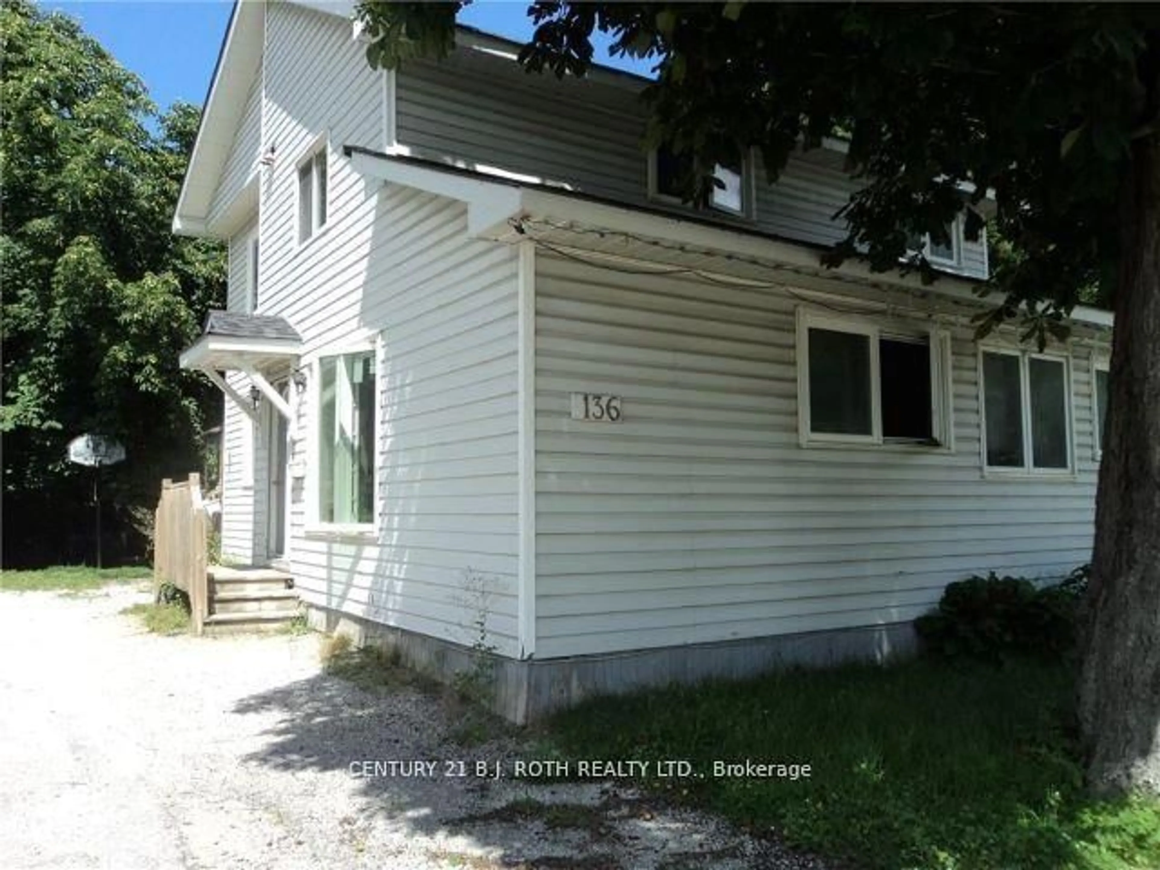 Unknown for 136 Barrie Rd, Orillia Ontario L3V 2R1