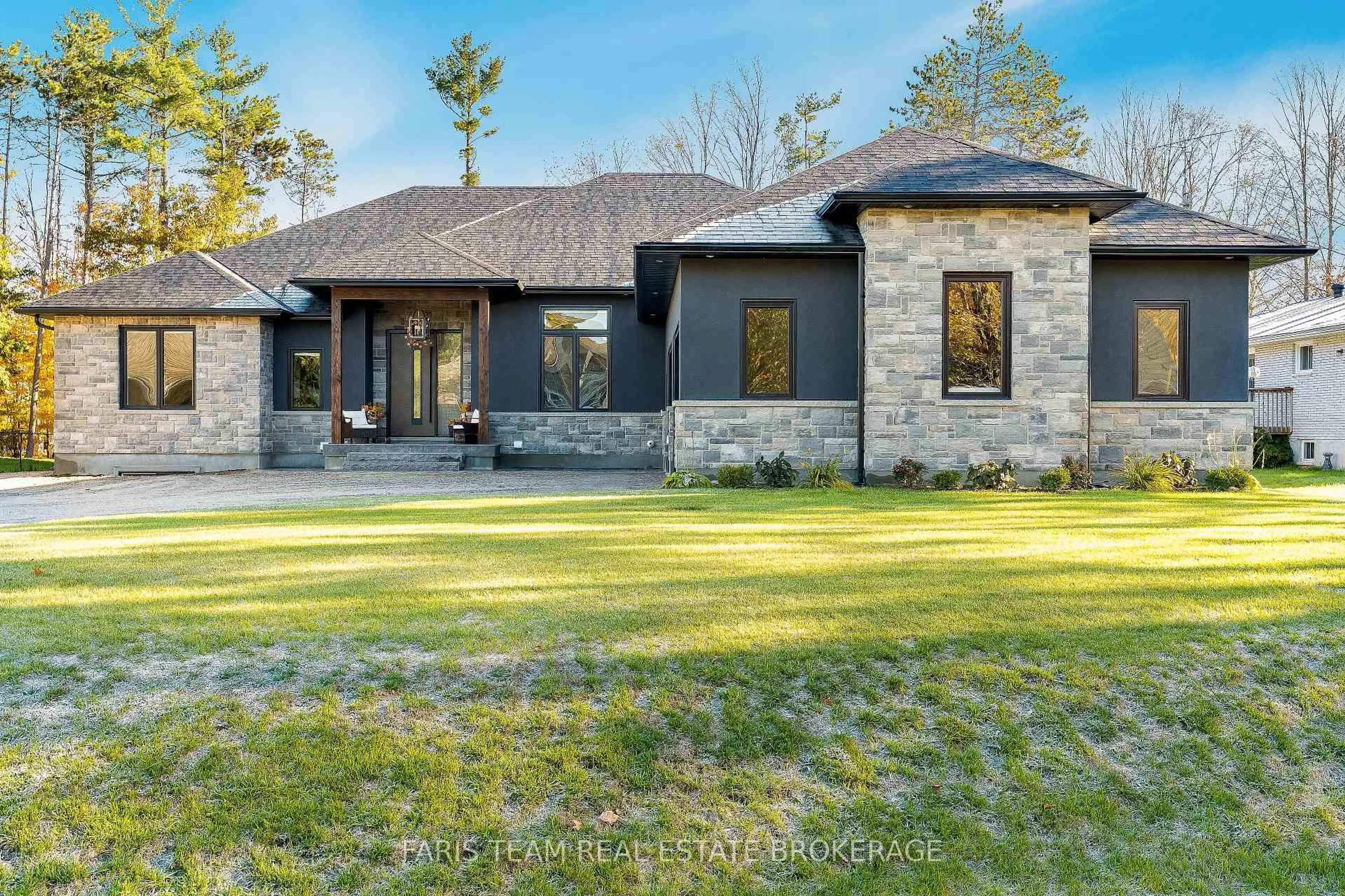 Home with brick exterior material, unknown for 7 Reynolds Rd, Tiny Ontario L0L 2T0