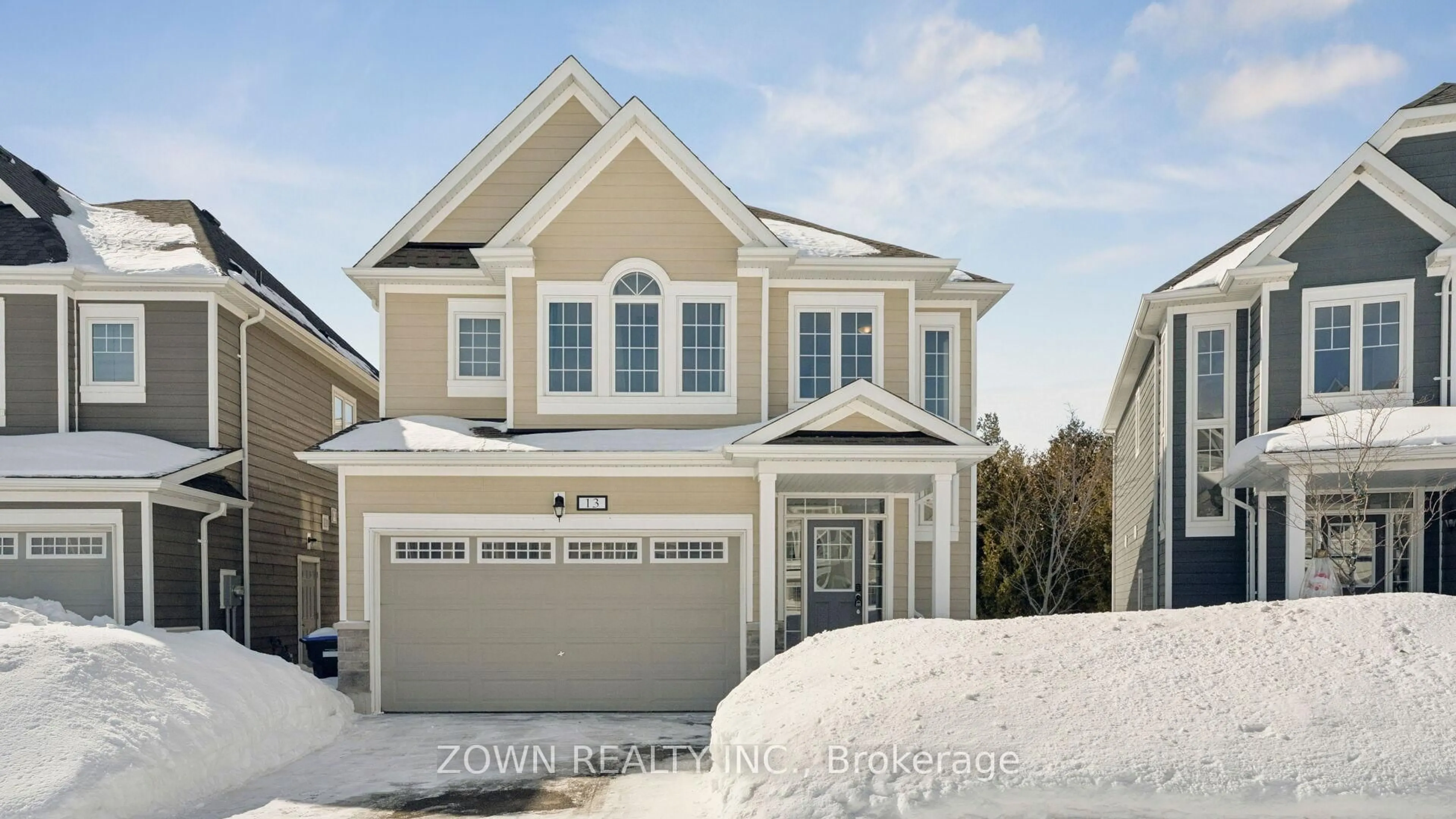 Home with vinyl exterior material, street for 13 Abby Dr, Wasaga Beach Ontario L9Z 0K1