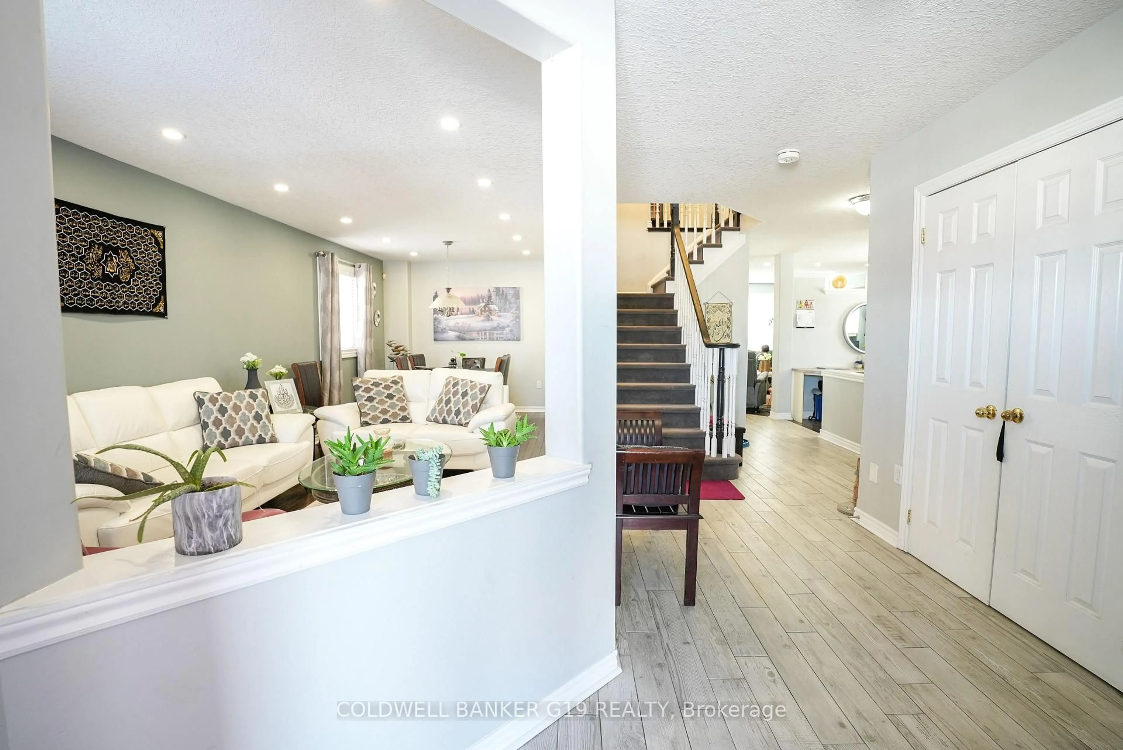 Unknown for 65 Summerset Dr, Barrie Ontario L4N 0B1