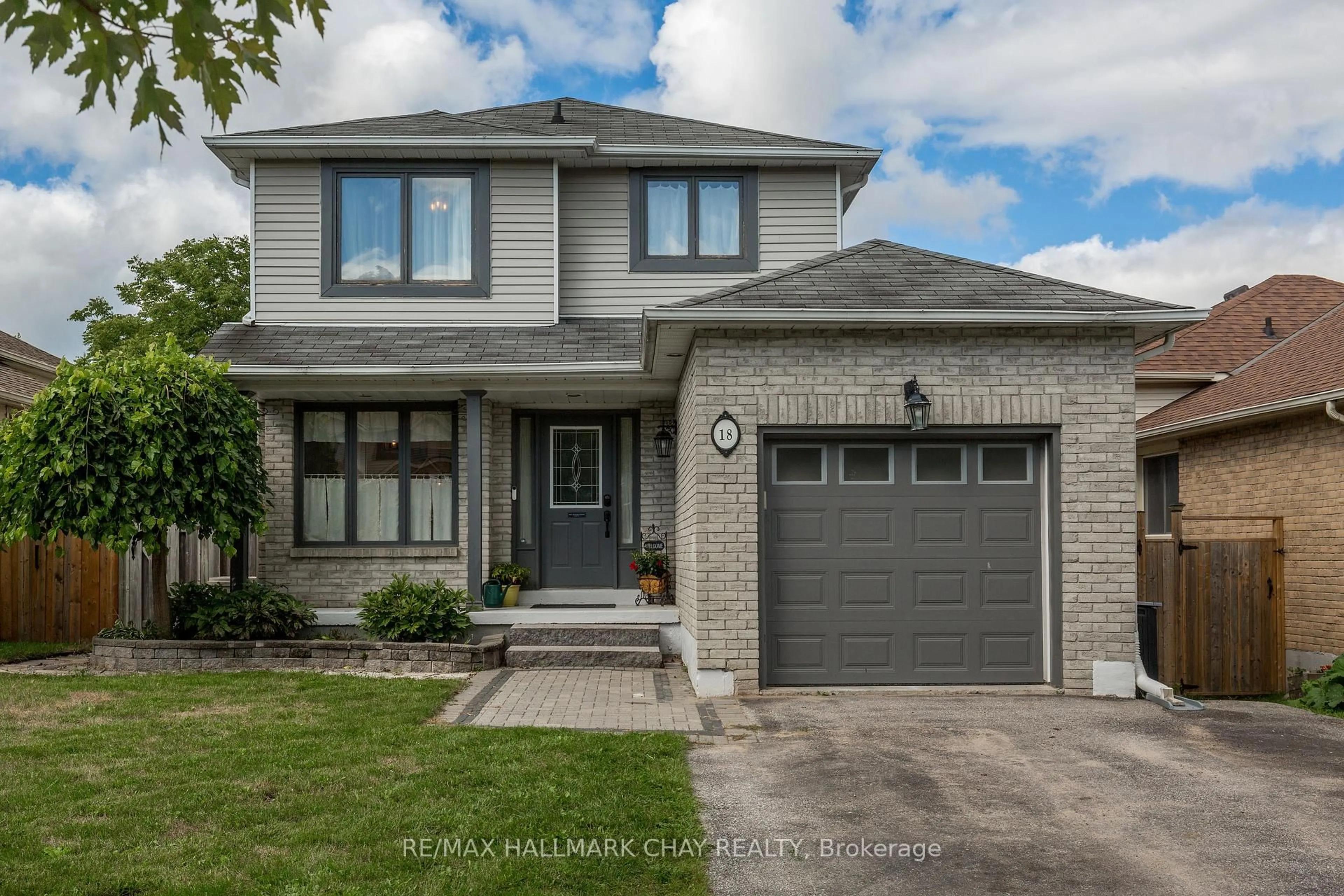 Home with brick exterior material, street for 18 Gosney Cres, Barrie Ontario L4N 6T6