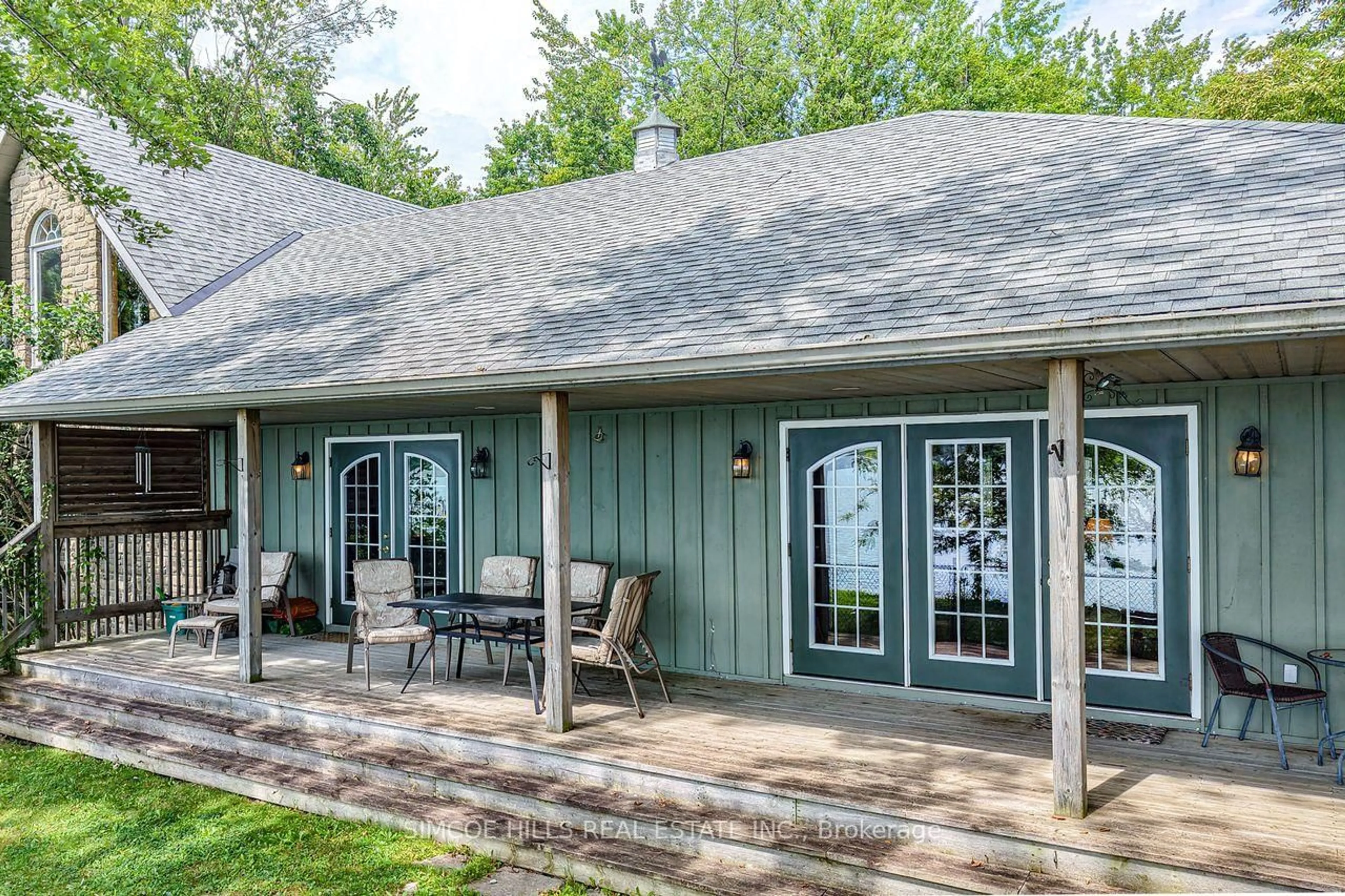 Patio, water/lake/river/ocean view for 4283 Plum Point Rd, Ramara Ontario L3V 0L4