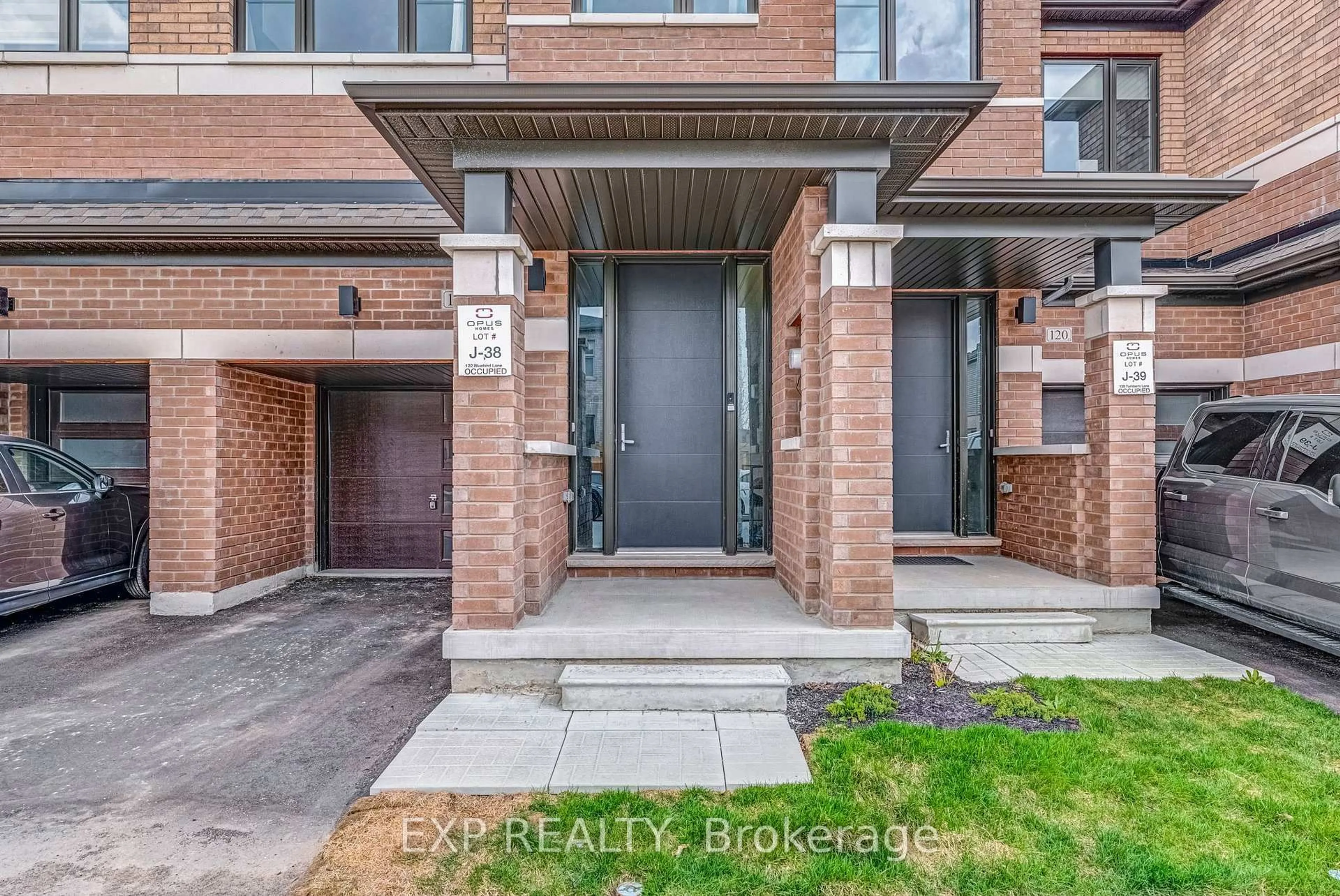 Home with brick exterior material, street for 122 Turnberry Lane, Barrie Ontario L9J 0M3