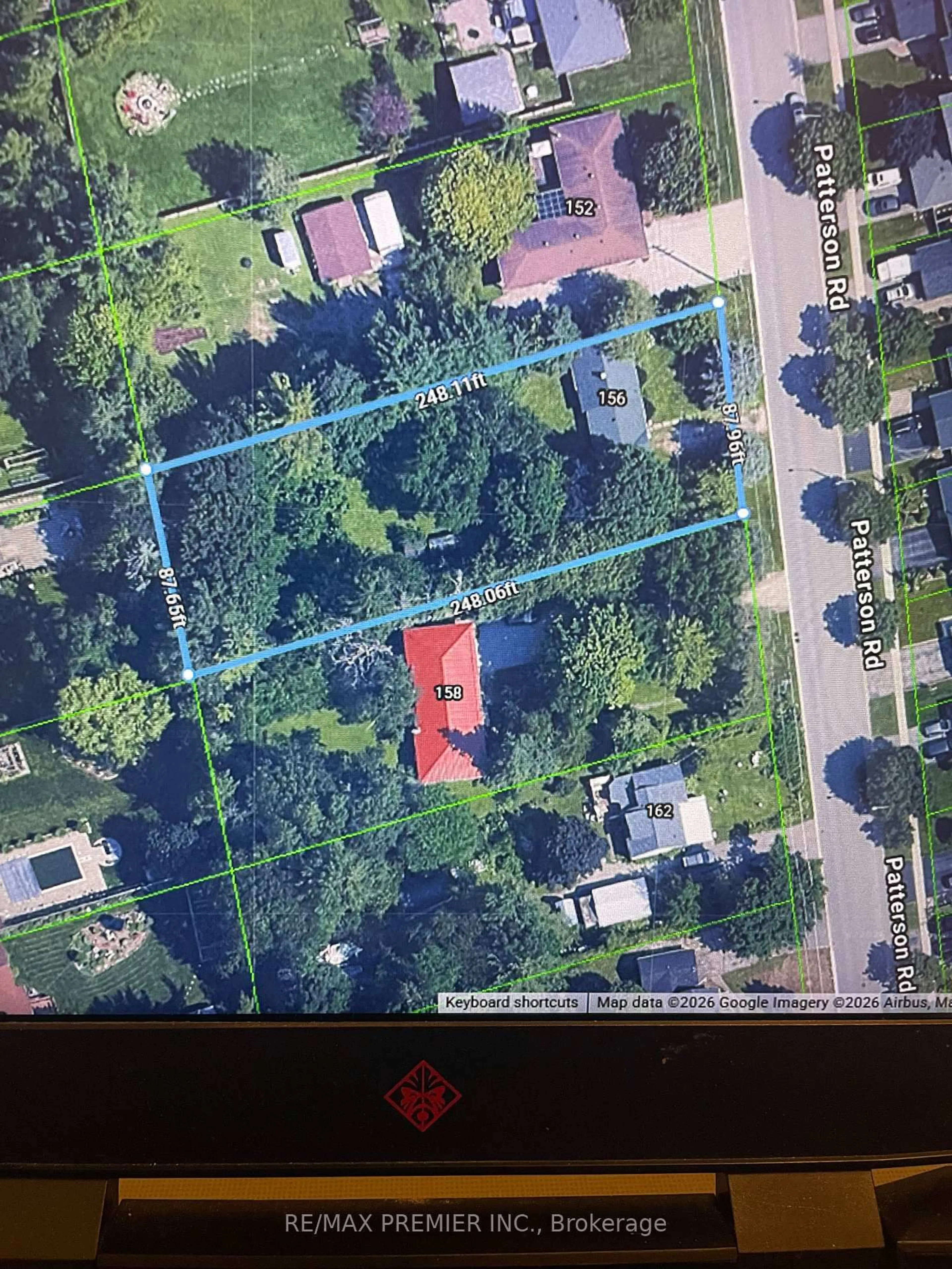 A pic from outside/outdoor area/front of a property/back of a property/a pic from drone, street for 156 Patterson Rd, Barrie Ontario L4N 3W4