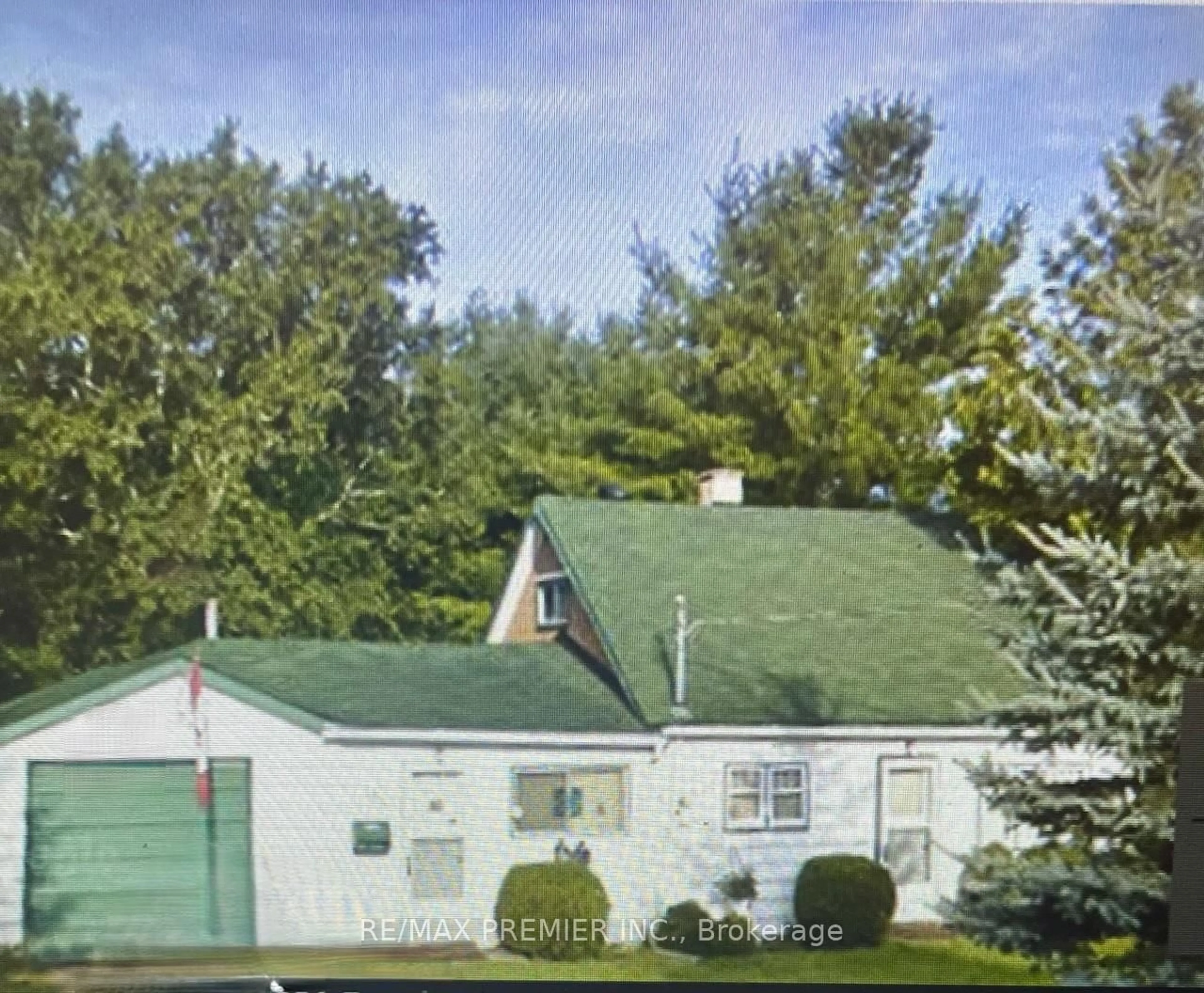 Unknown for 156 Patterson Rd, Barrie Ontario L4N 3W4