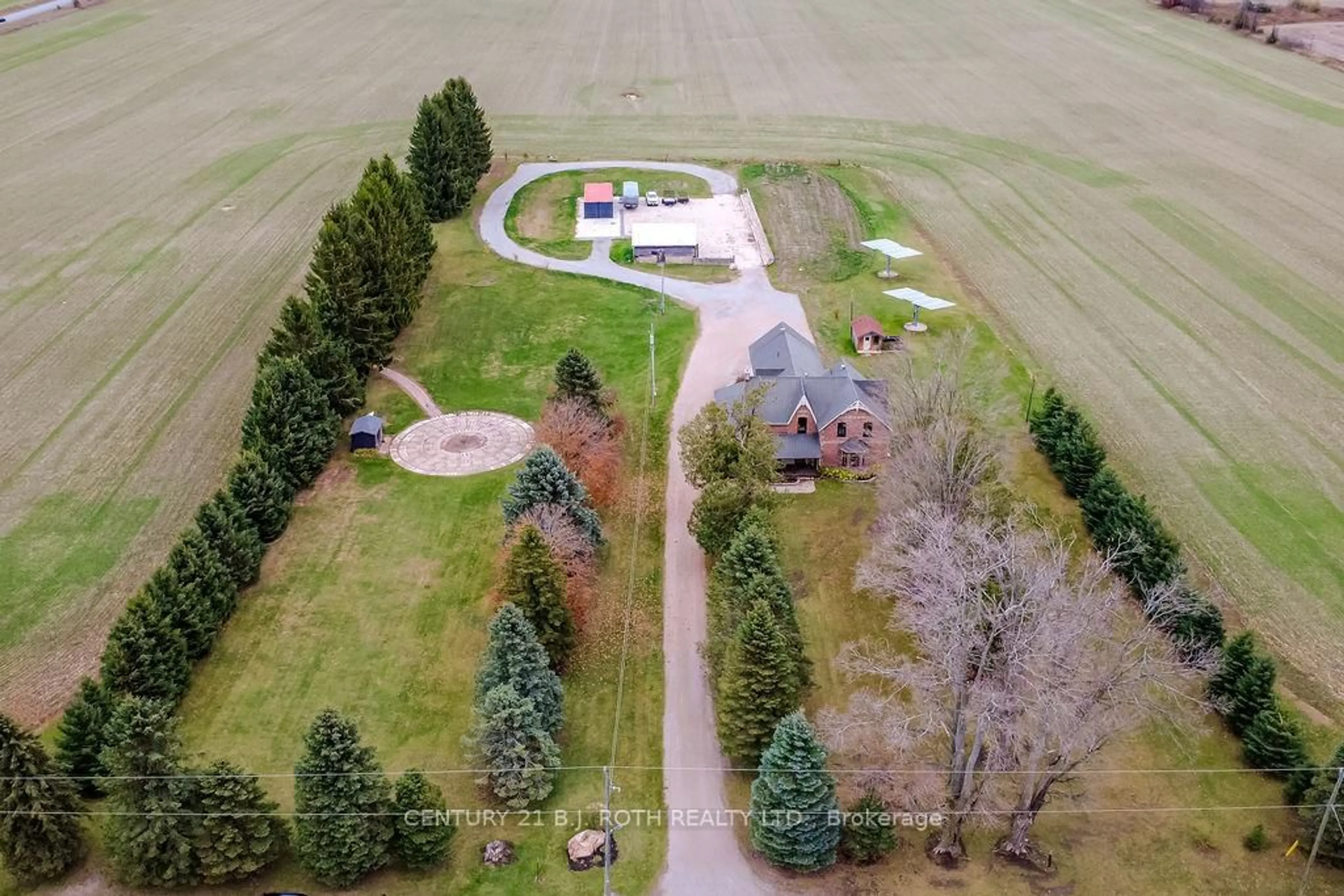 A pic from outside/outdoor area/front of a property/back of a property/a pic from drone, unknown for 1803 Old Second Rd, Springwater Ontario L0L 2K0