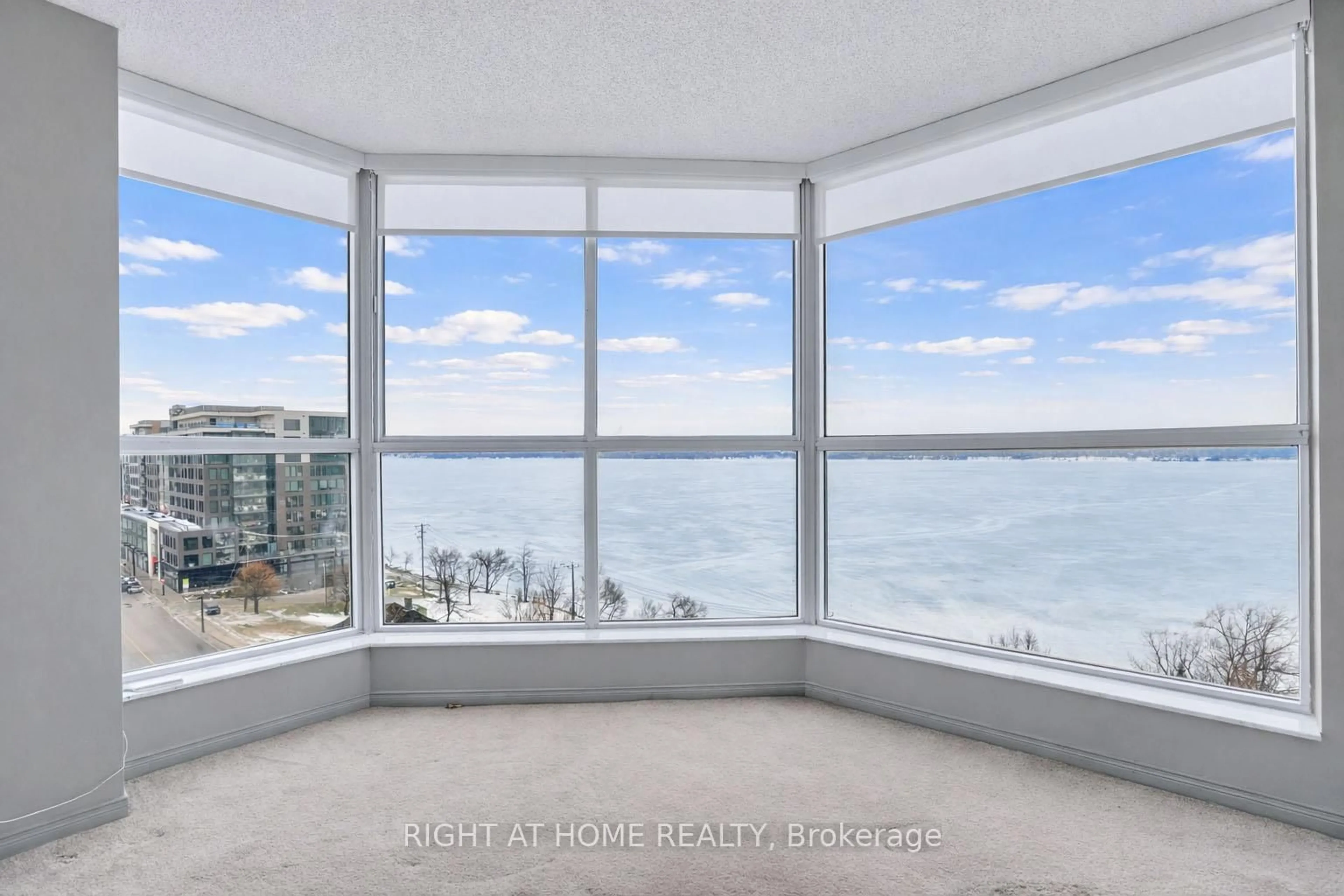 Unknown for 140 Dunlop St #807, Barrie Ontario L4M 6H9