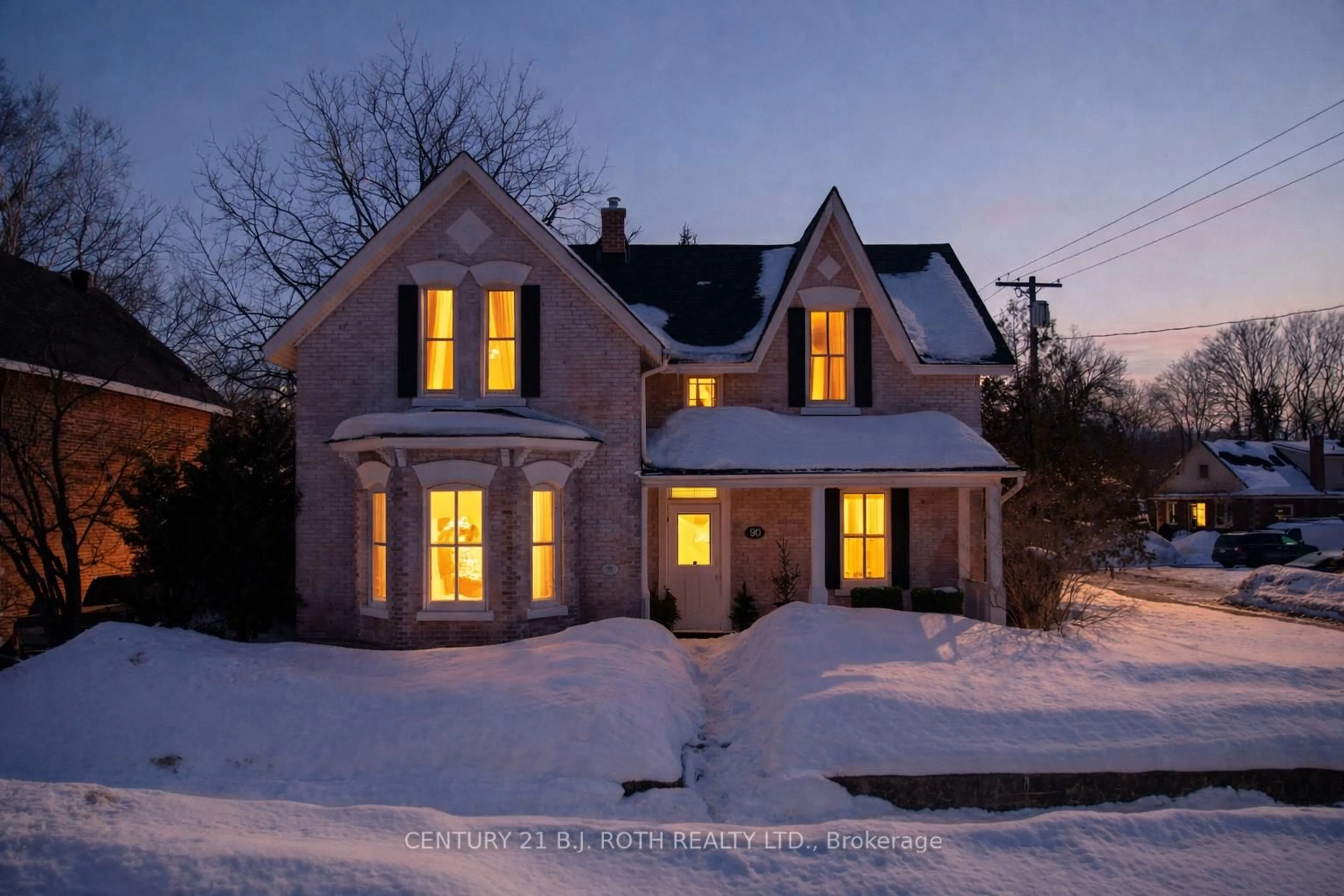 Unknown for 90 Cumberland St, Barrie Ontario L4N 2P7