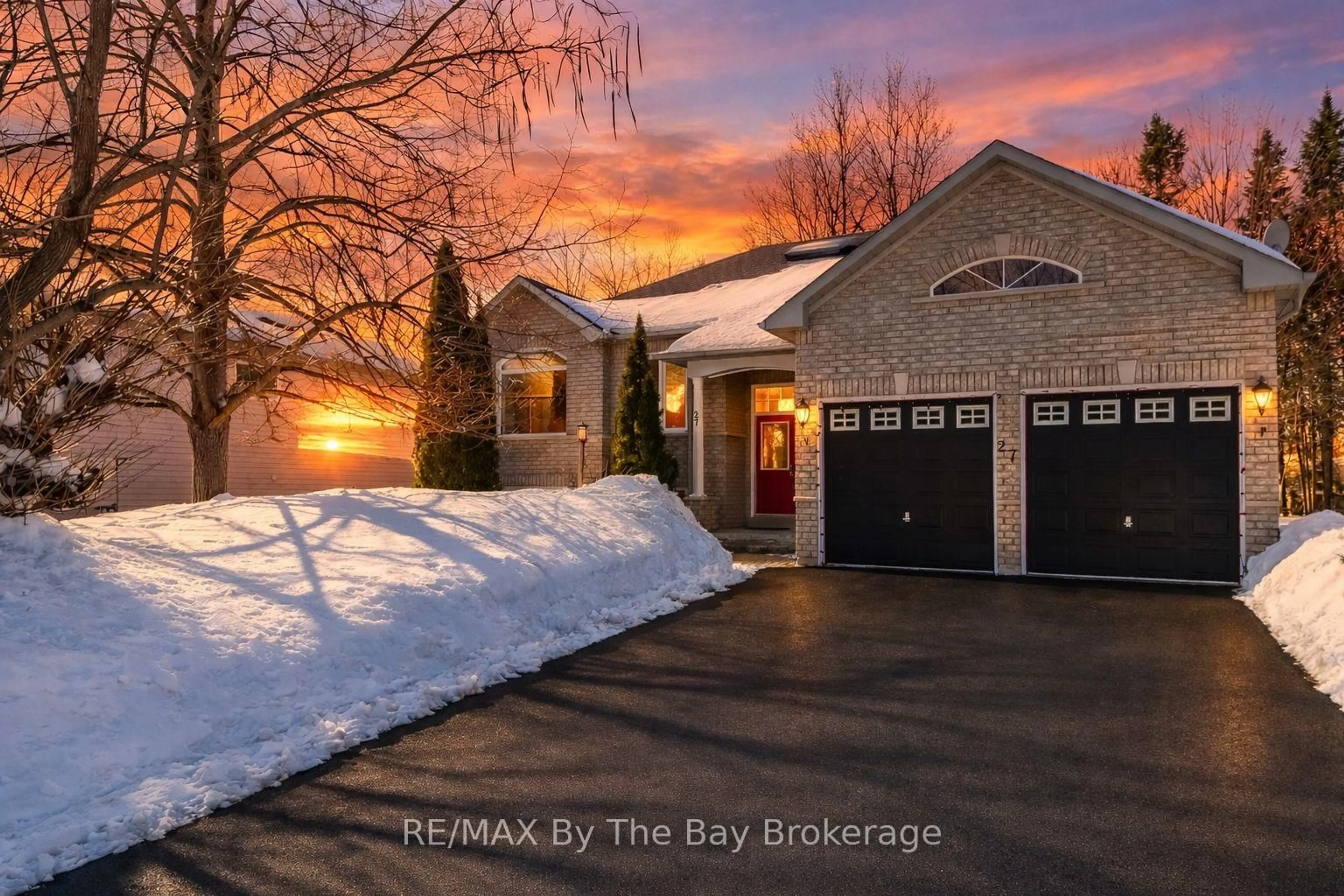 Unknown for 27 Silversands Cres, Wasaga Beach Ontario L9Z 1P8