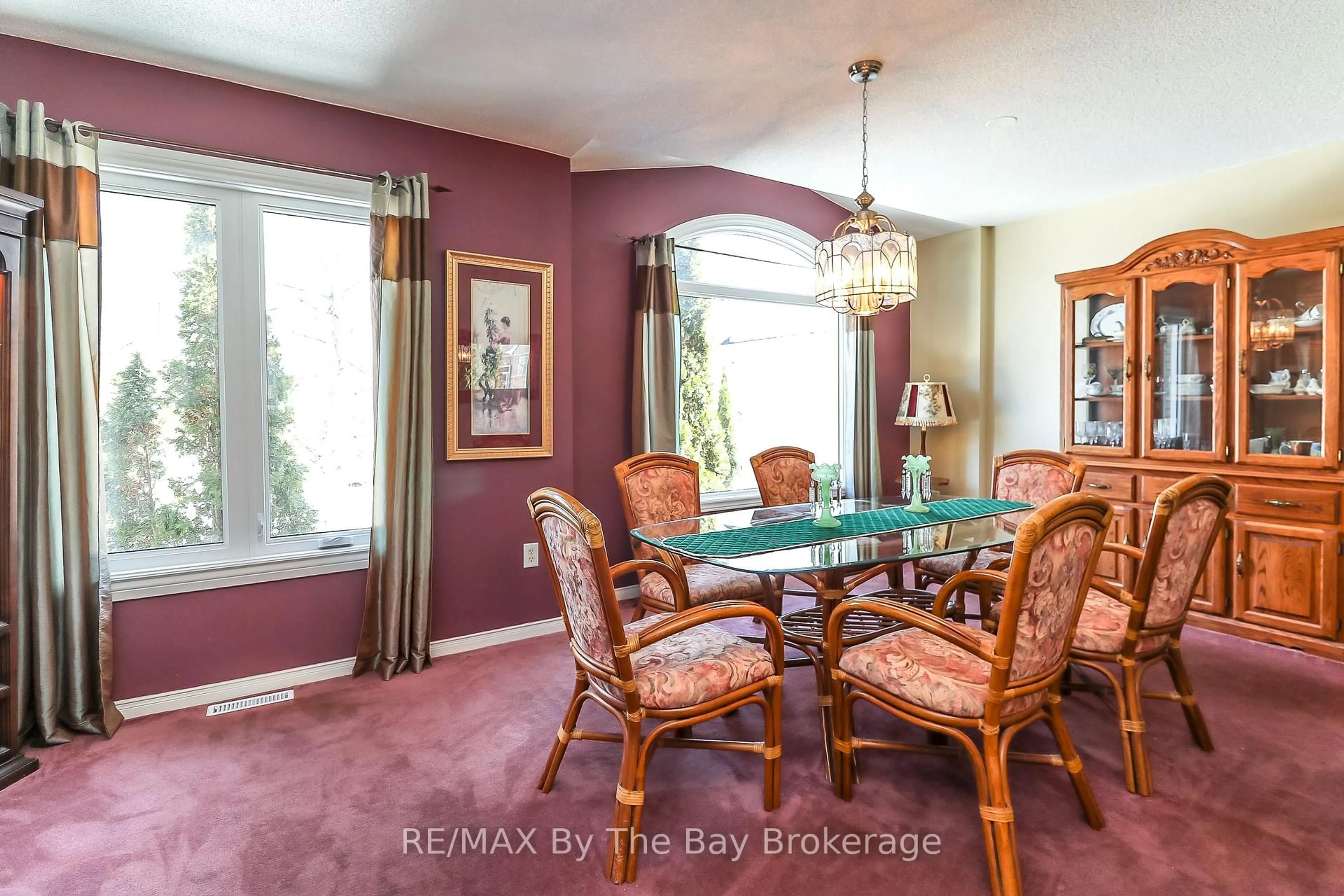 Dining room, unknown for 27 Silversands Cres, Wasaga Beach Ontario L9Z 1P8