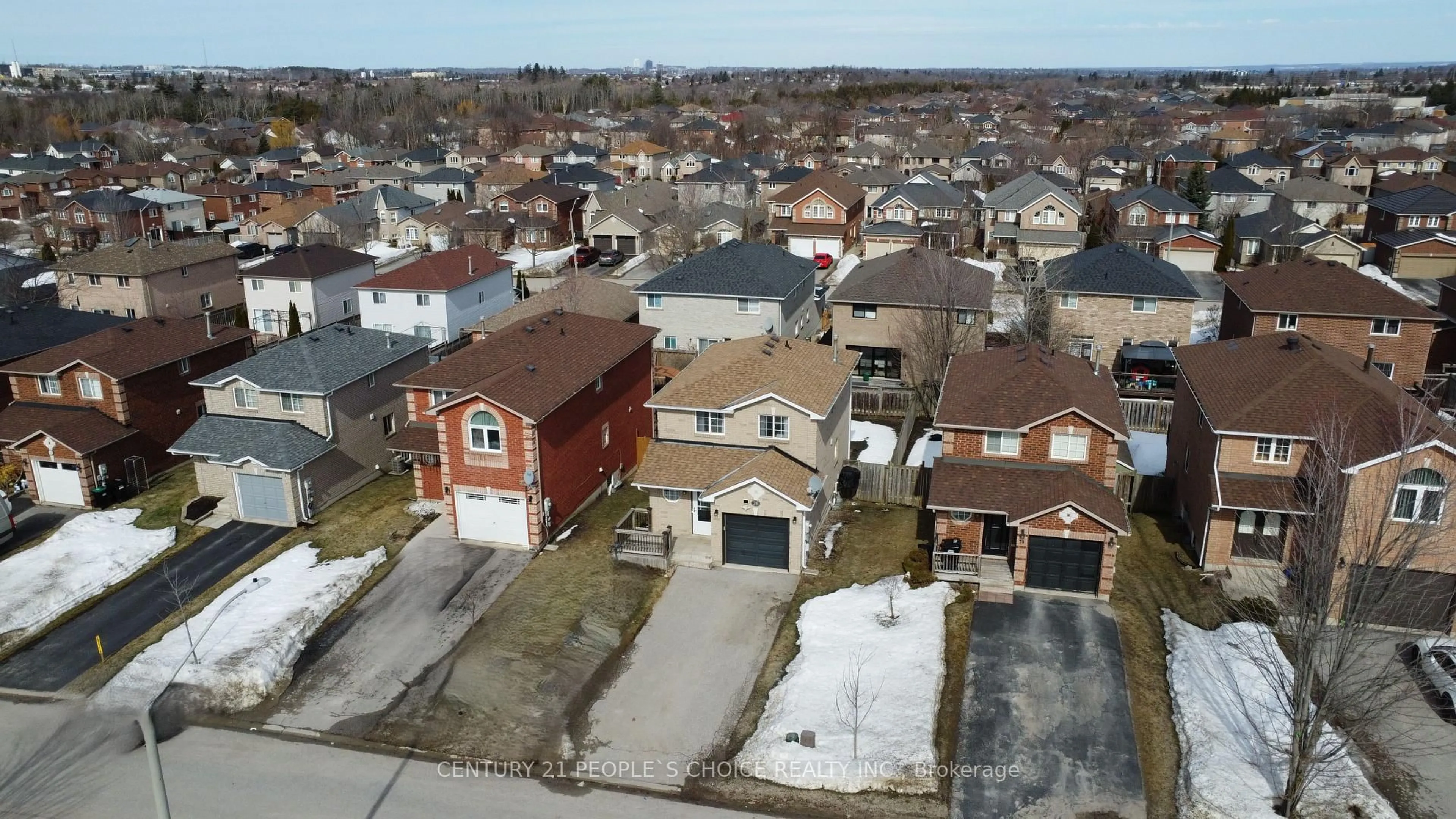 A pic from outside/outdoor area/front of a property/back of a property/a pic from drone, street for 26 Booth Lane, Barrie Ontario L4N 0S4