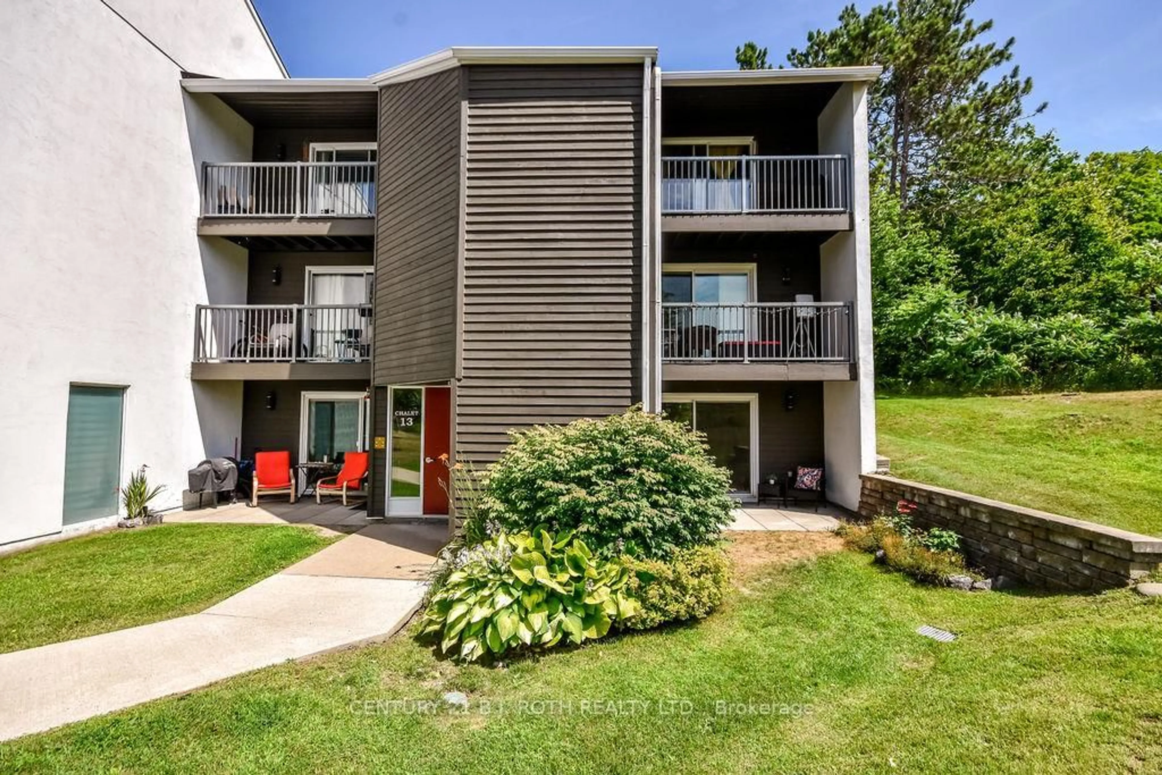 Patio, water/lake/river/ocean view for 1102 HORSESHOE VALLEY Rd #126, Oro-Medonte Ontario L4M 4Y8