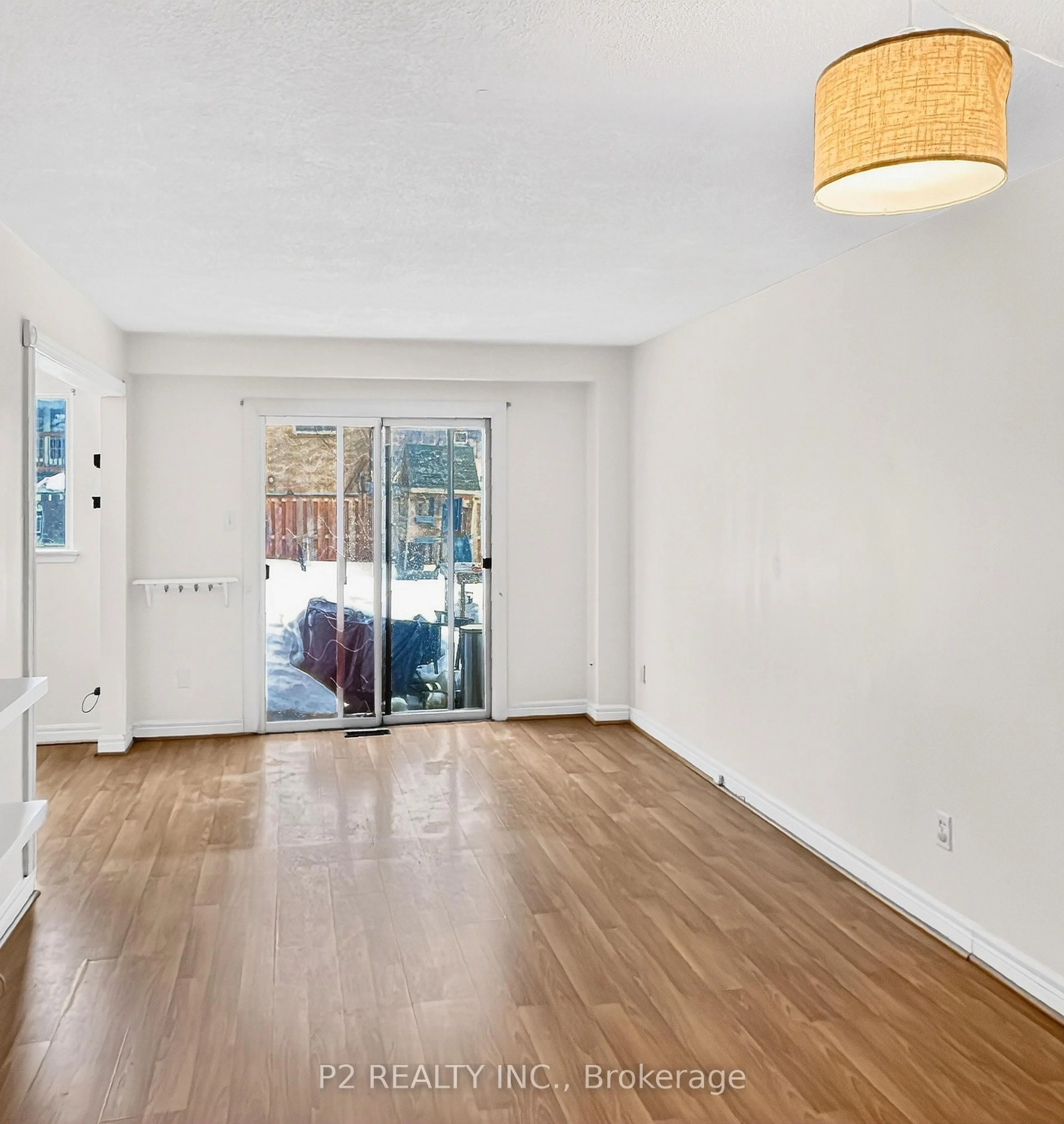 Unknown for 46 Chaucer Cres, Barrie Ontario L4N 4T7