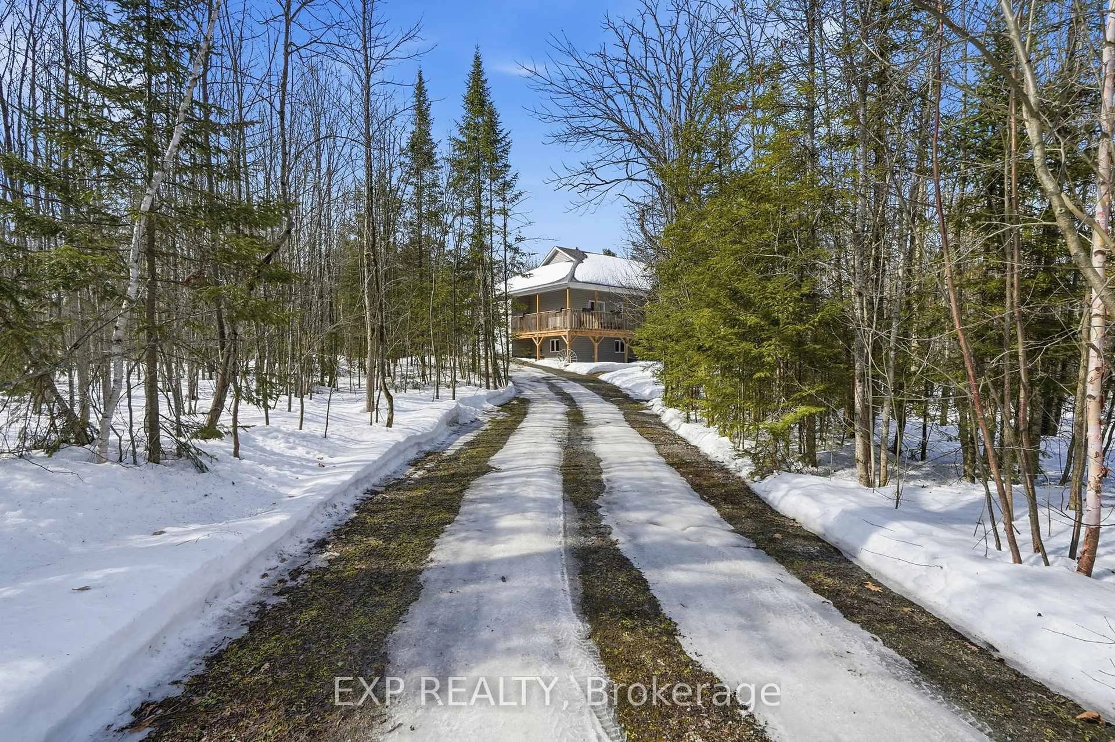 A pic from outside/outdoor area/front of a property/back of a property/a pic from drone, forest/trees view for 2516 Irish Line, Severn Ontario L0K 1E0