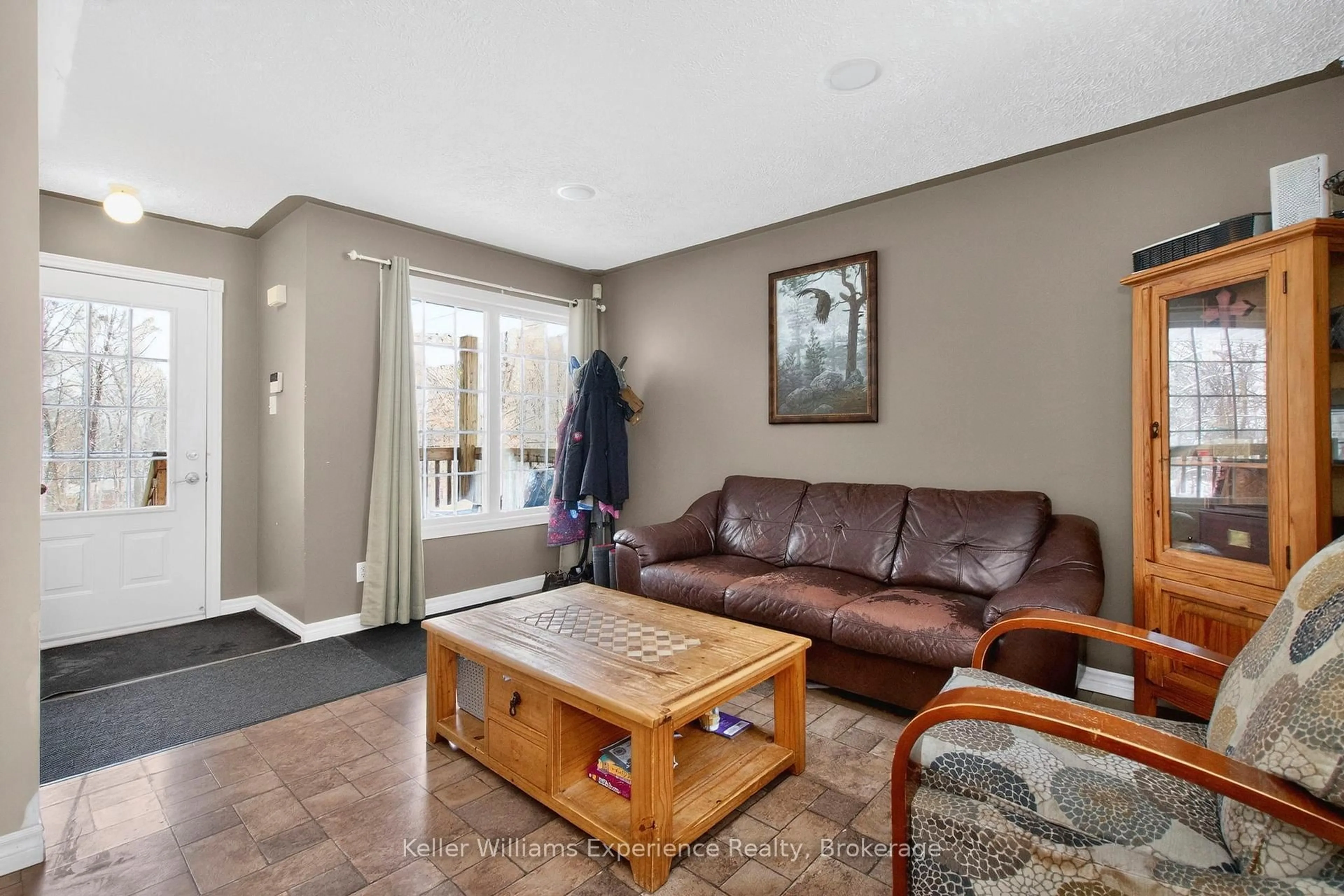 Unknown for 798 Midland Point Rd, Midland Ontario L4R 5G2