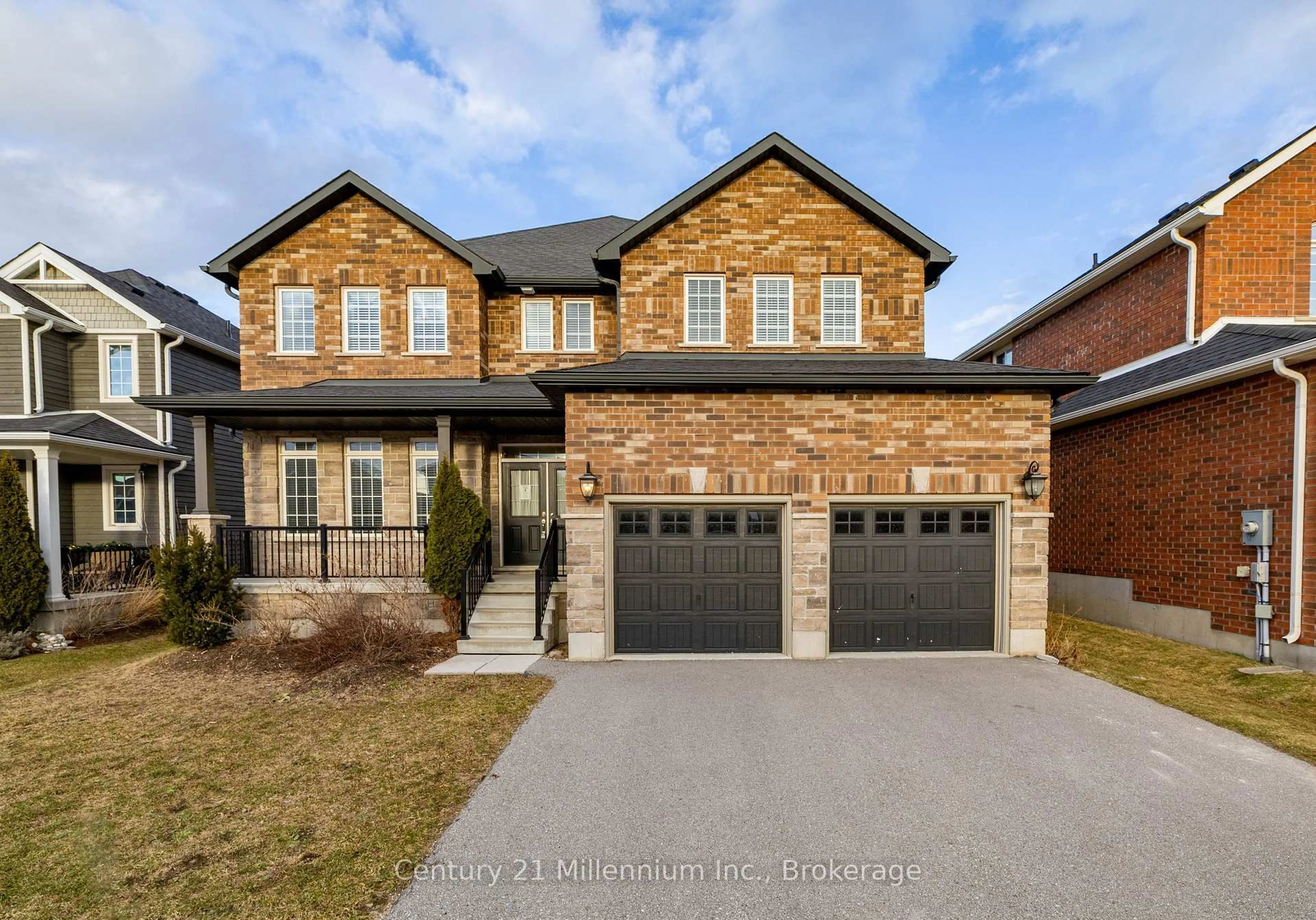 Home with brick exterior material, street for 54 Lockerbie Cres, Collingwood Ontario L9Y 0L9